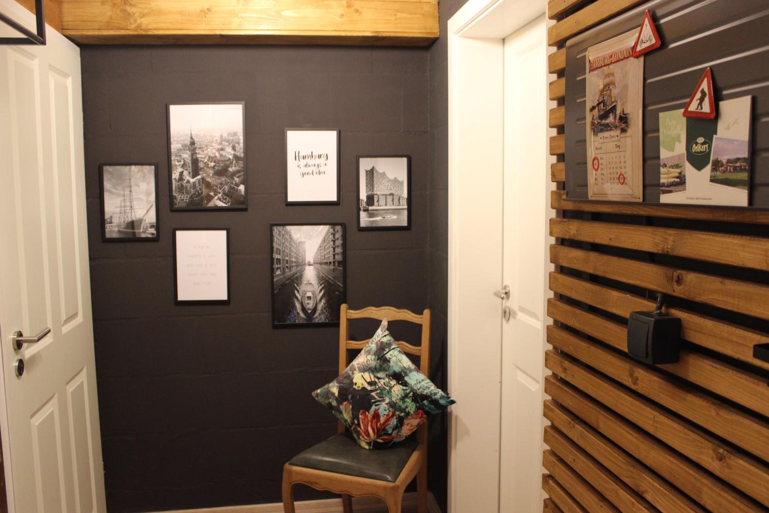 KLEINE SOUTERRAIN WOHNUNG NÄHE HAMBURG