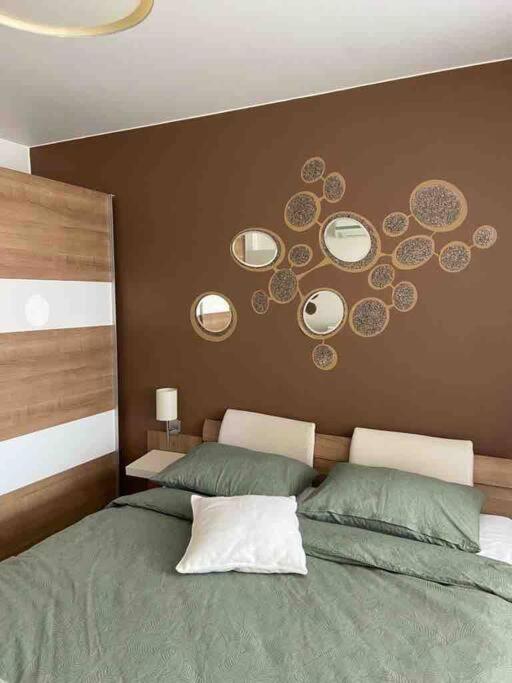 Lovely 1-bedroom apartament with free parking