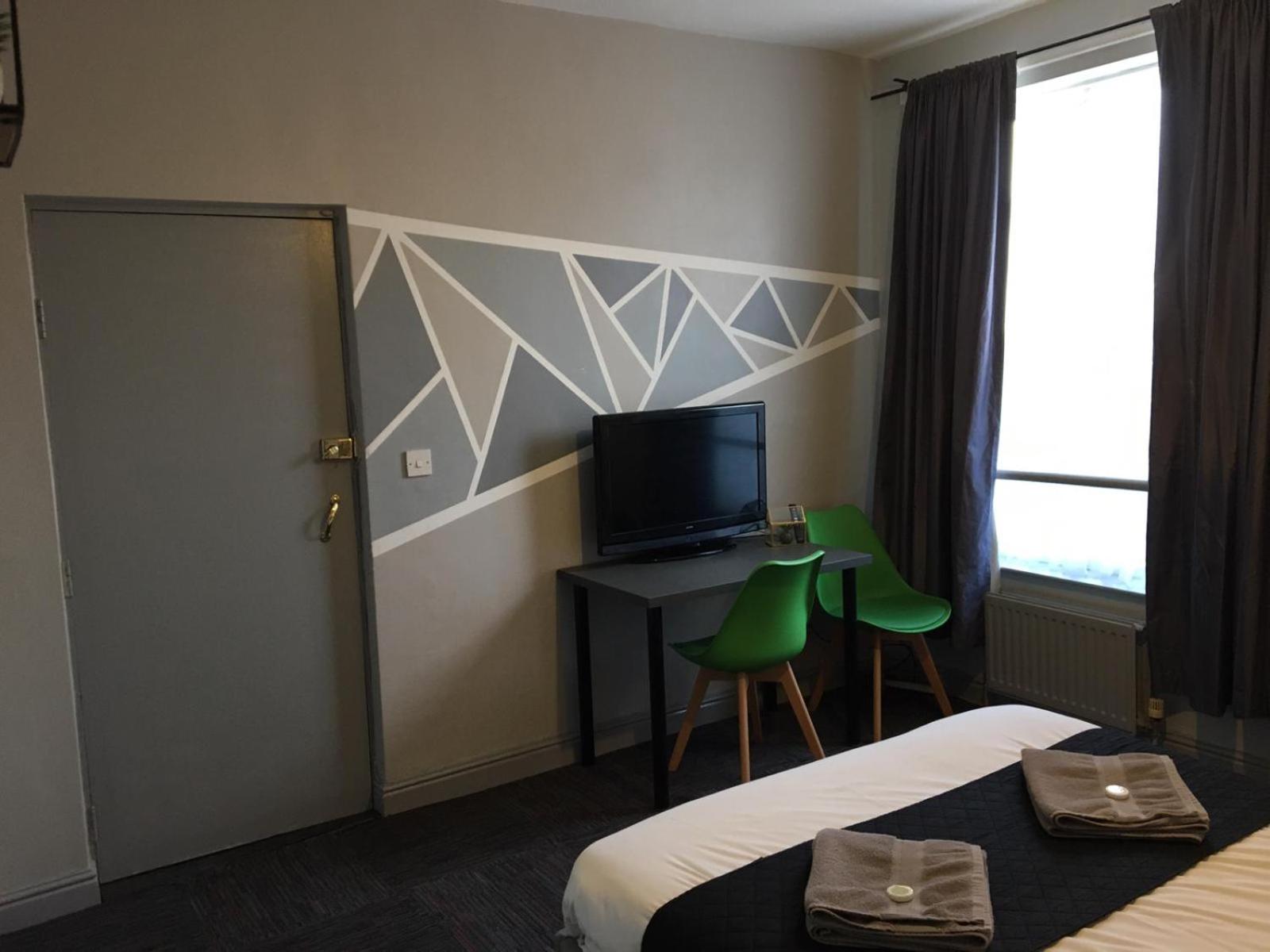 Queens Guesthouse Manchester