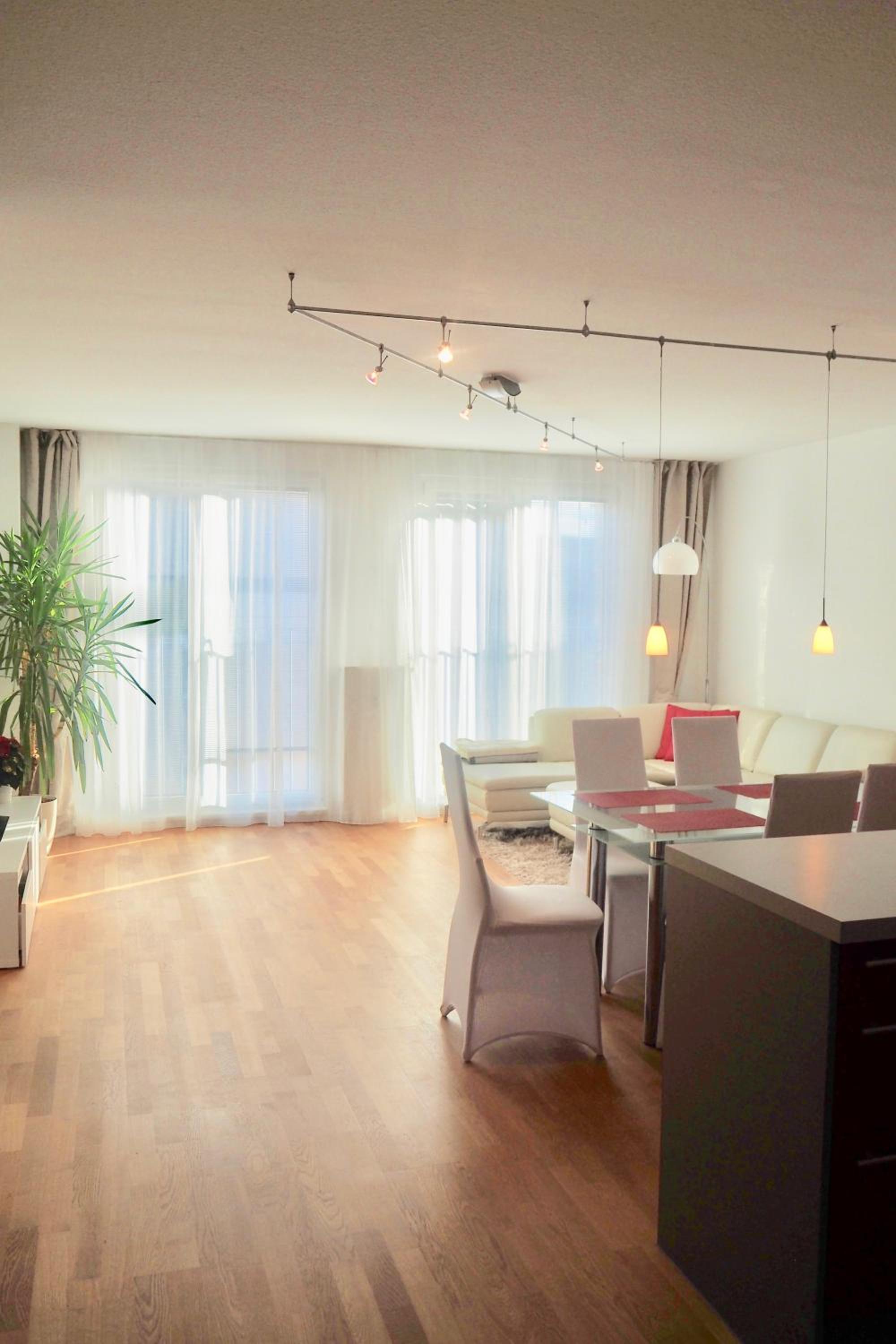 Modernes Studio-Apartment nahe Zentrum mit Garagenplatz