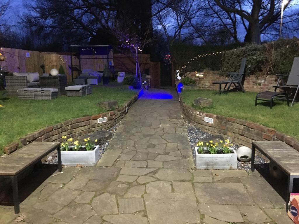Queens Guesthouse Manchester
