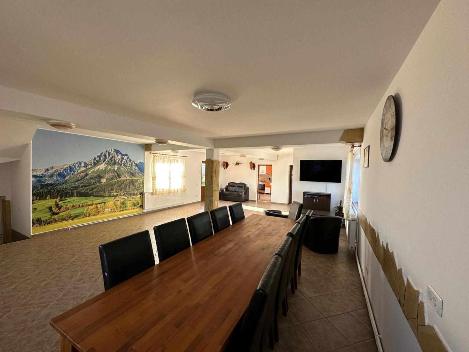 Casa din Deal Crisbomir - BRAN view 3