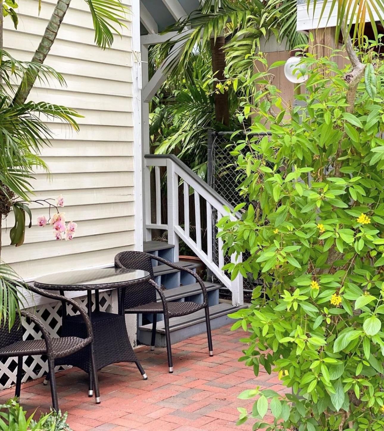 Westwinds Inn