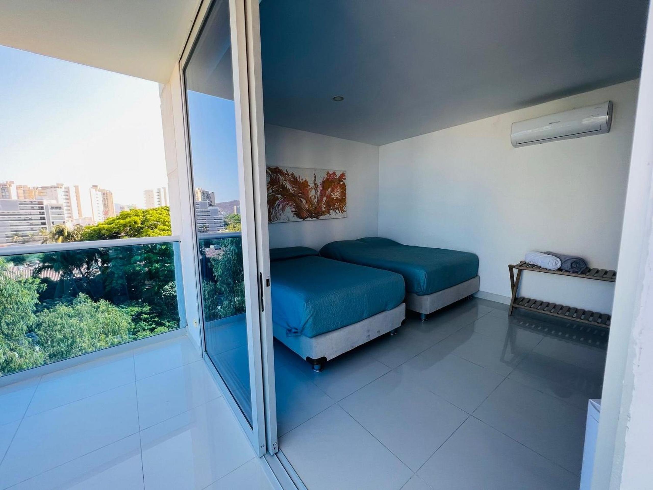 Edificio Tayrona Beach Apto de 3 habitaciones familiar muy comodo