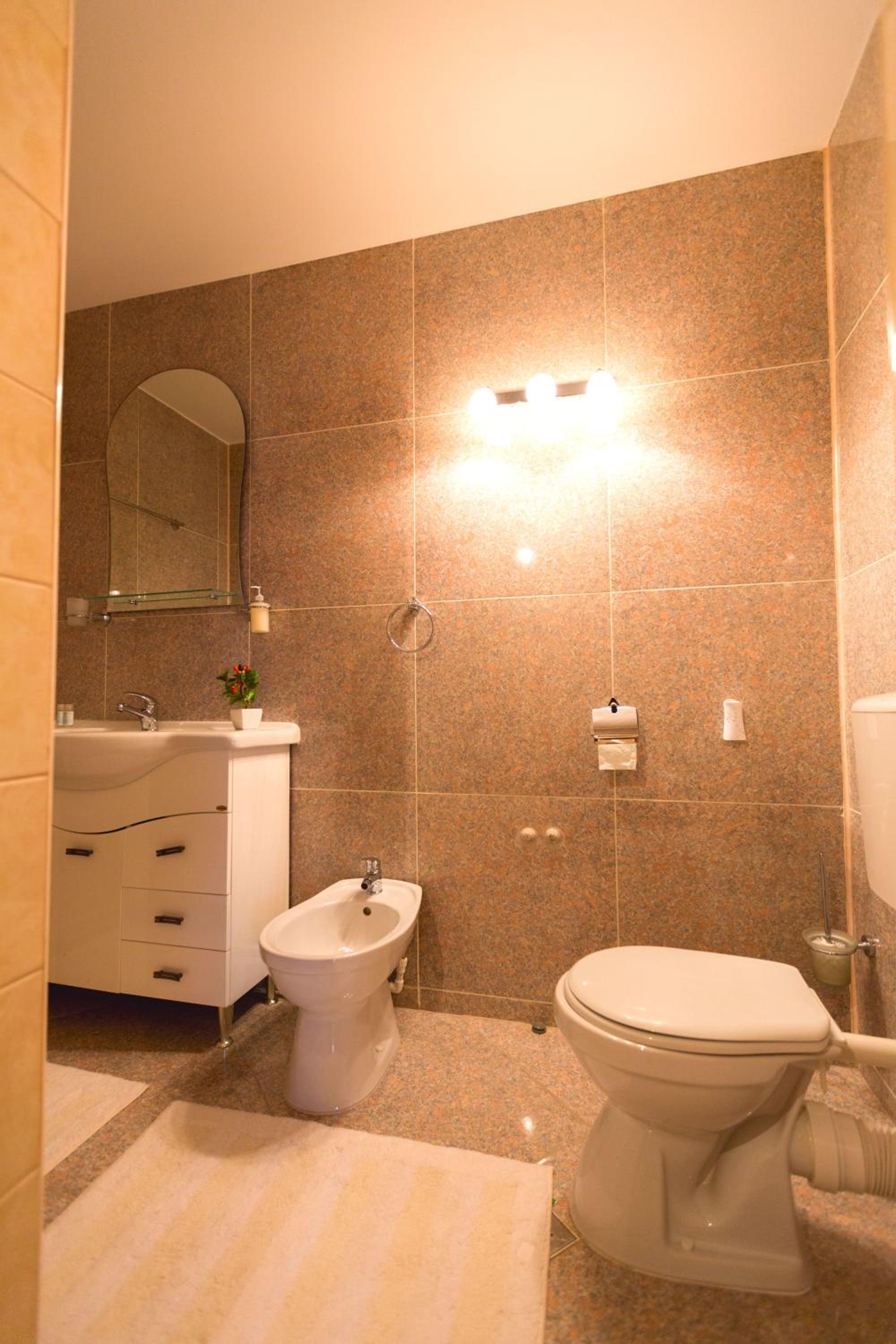 Noblesse Suite view 5