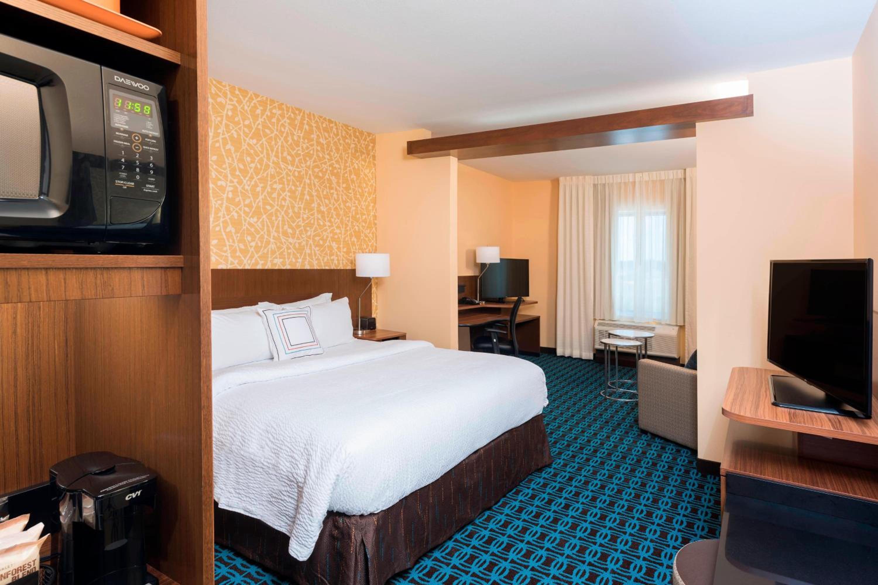 West Monroe Vacations - Fairfield Inn Suites by Marriott West Monroe - Property Image 33