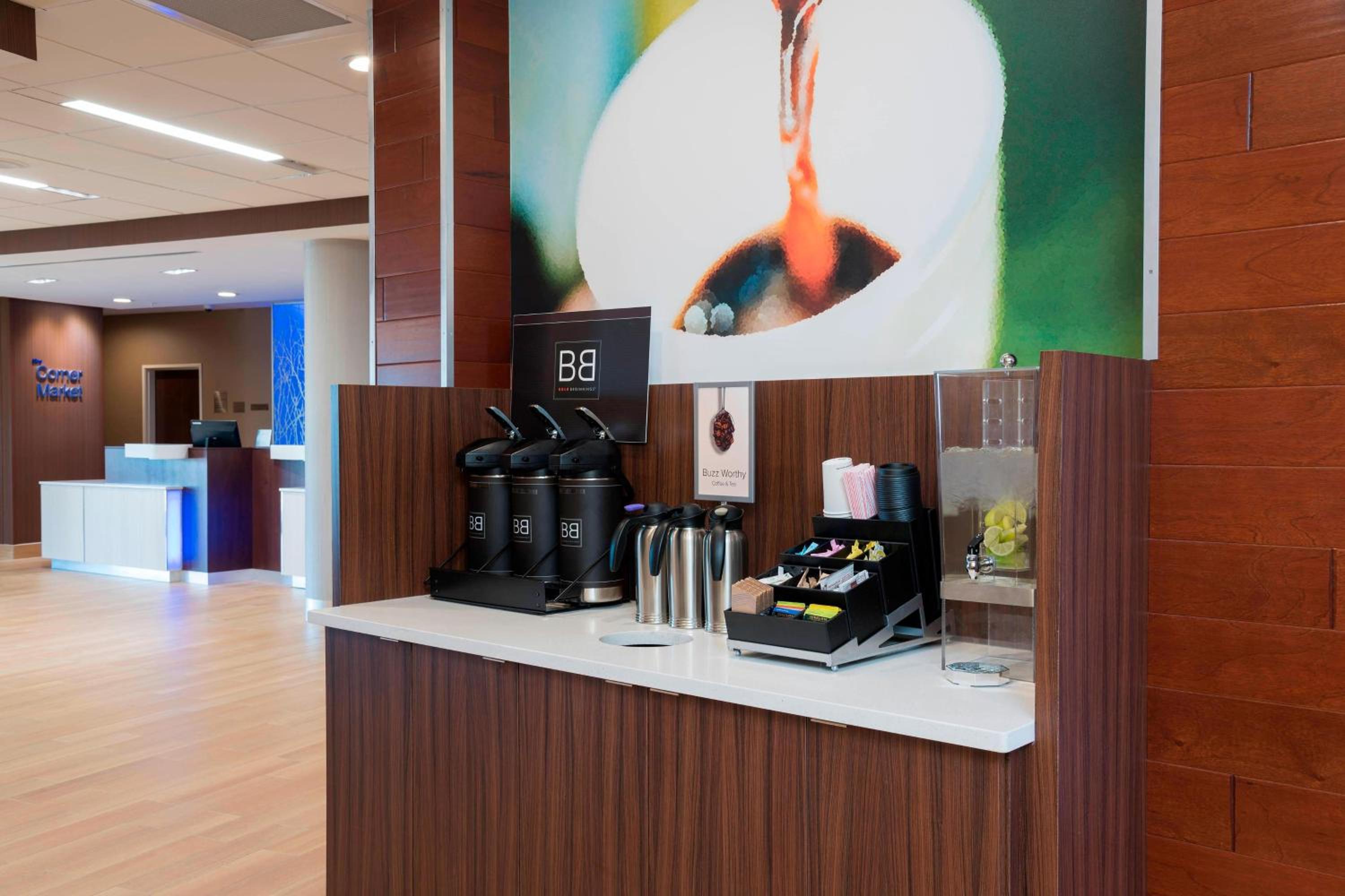 West Monroe Vacations - Fairfield Inn  Suites by Marriott West Monroe - Property Image 8