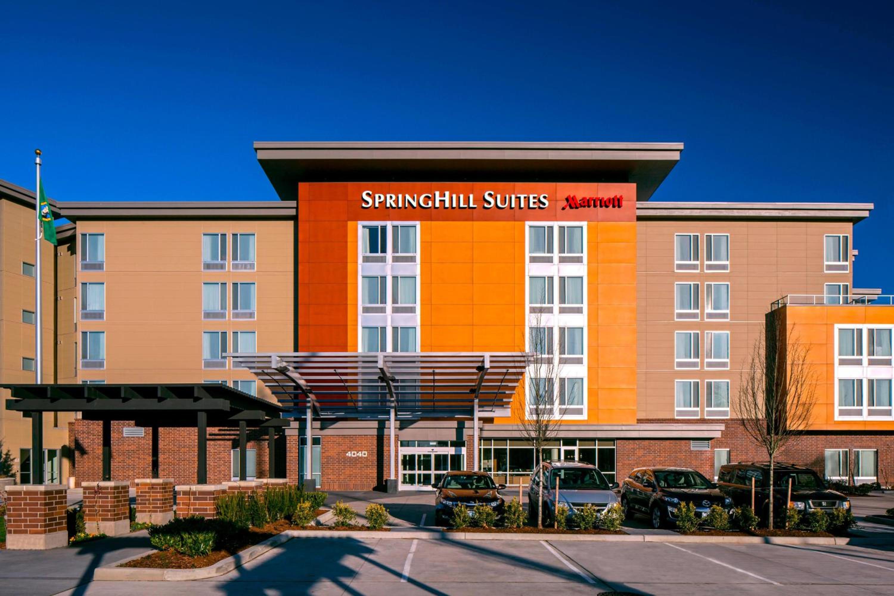 Hotel SpringHill Suites by Marriott Bellingham - Image 1