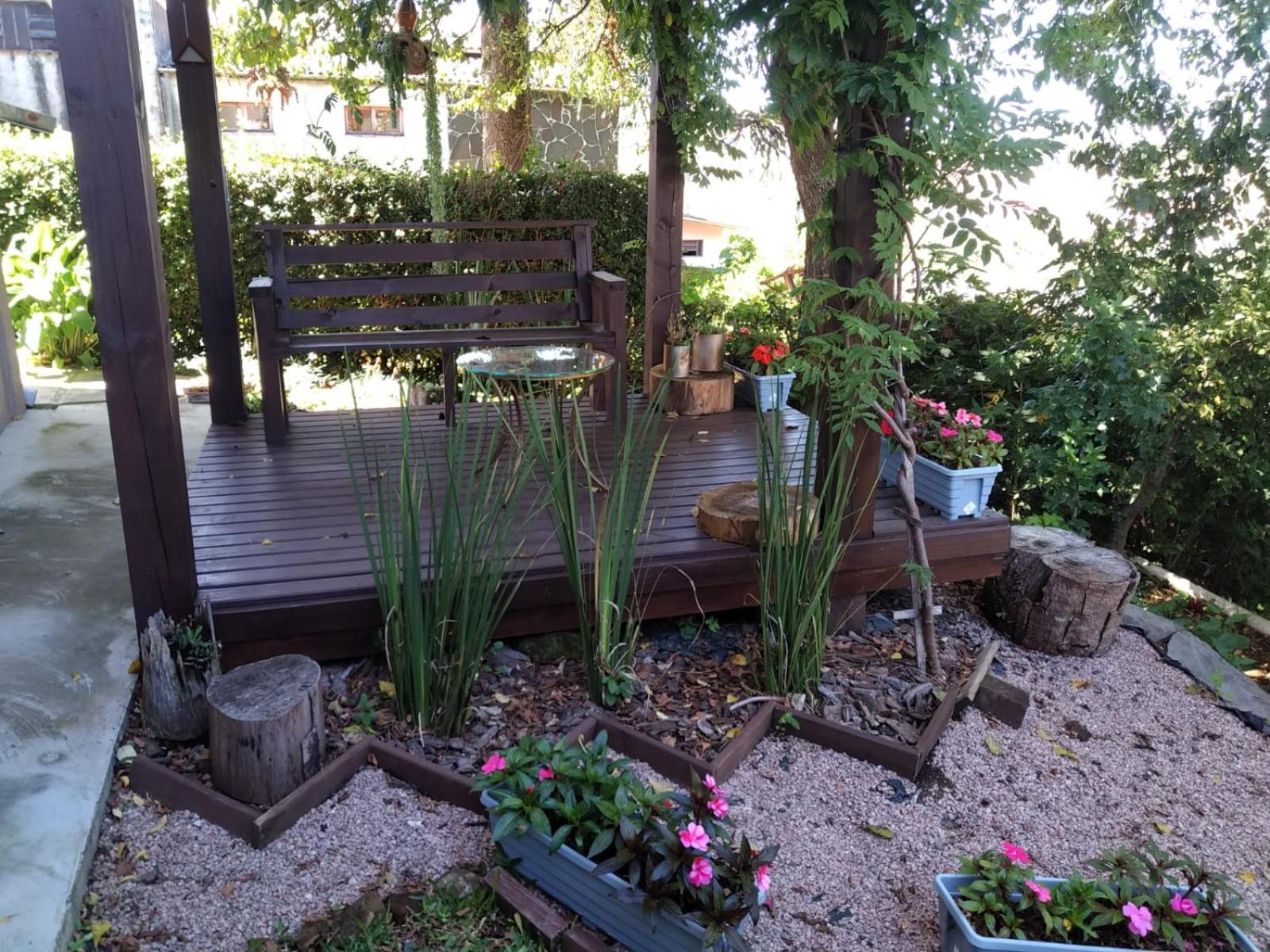 Quintal das Araucárias hospedagem