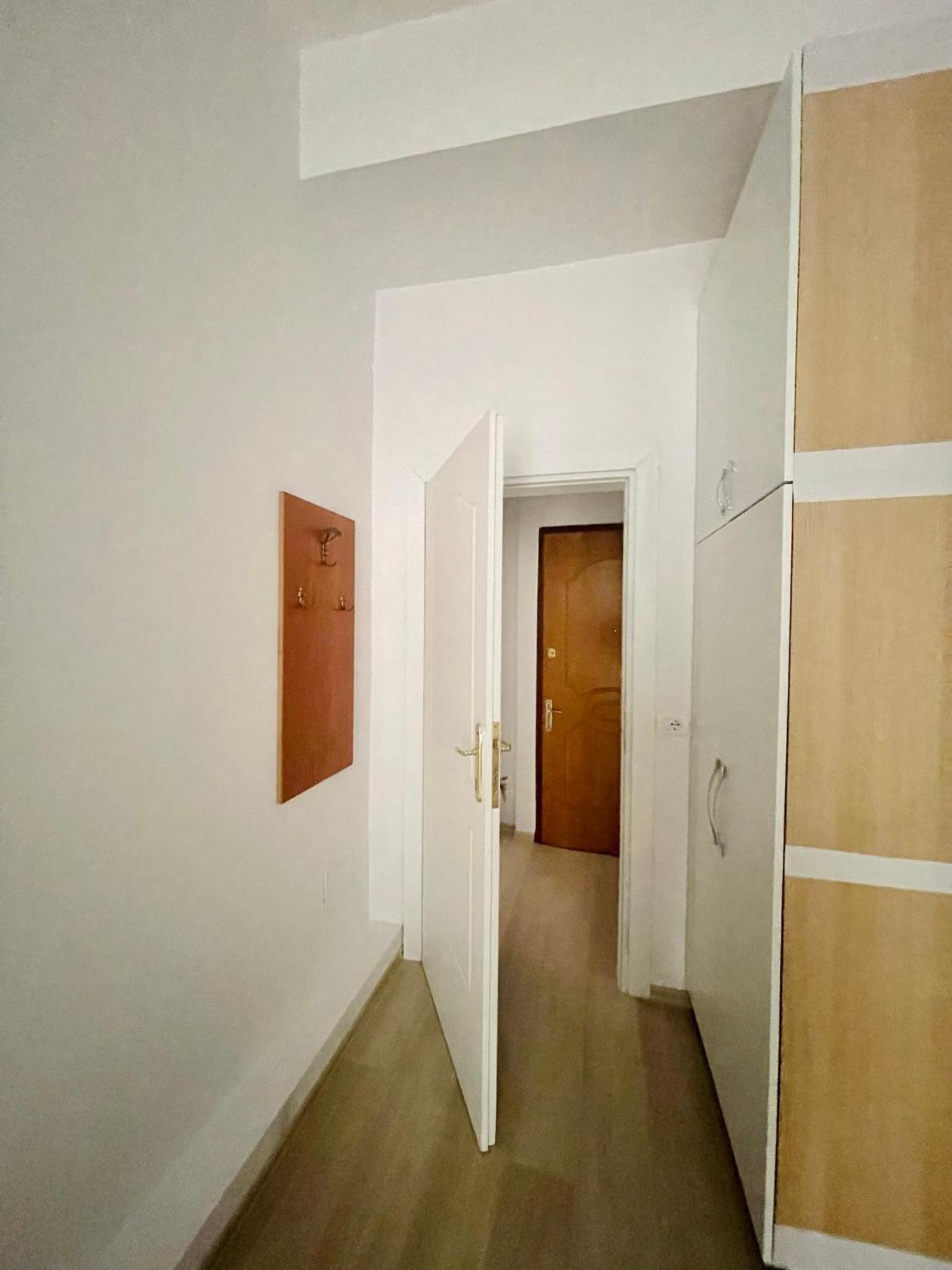 Comfy Studio APT close to Lake Park