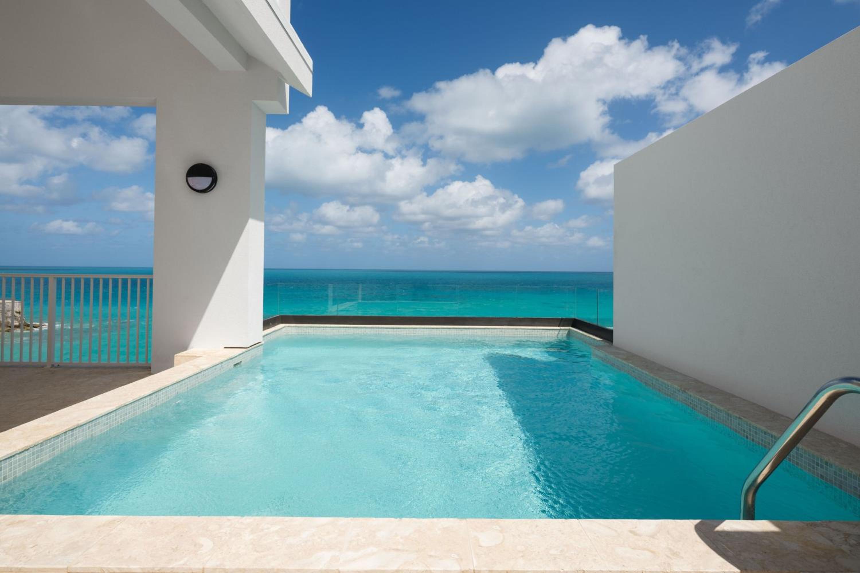 The Residences at The St. Regis Bermuda - Property Image 2