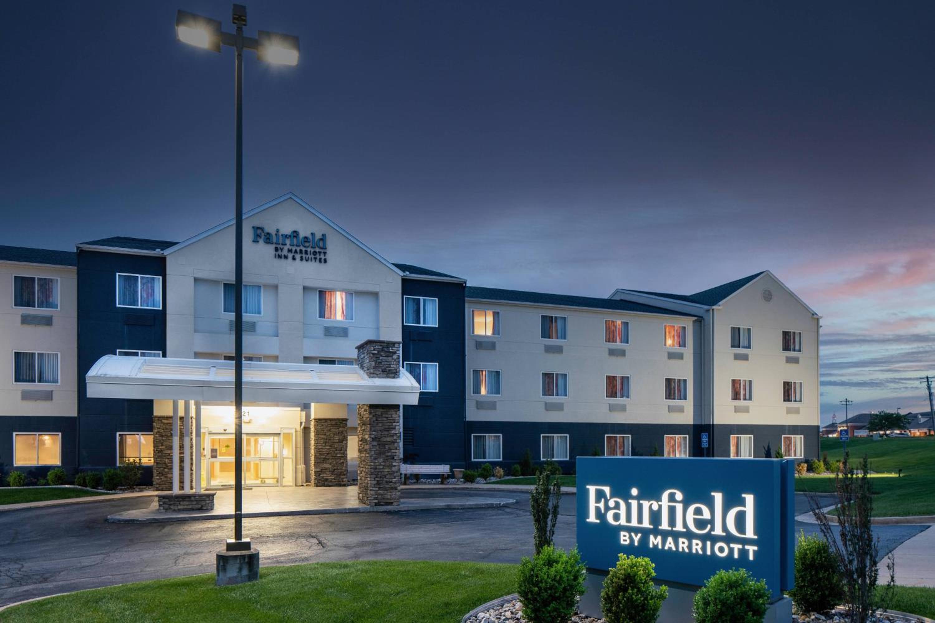 Jefferson City Vacations - Fairfield Inn  Suites Jefferson City - Property Image 1