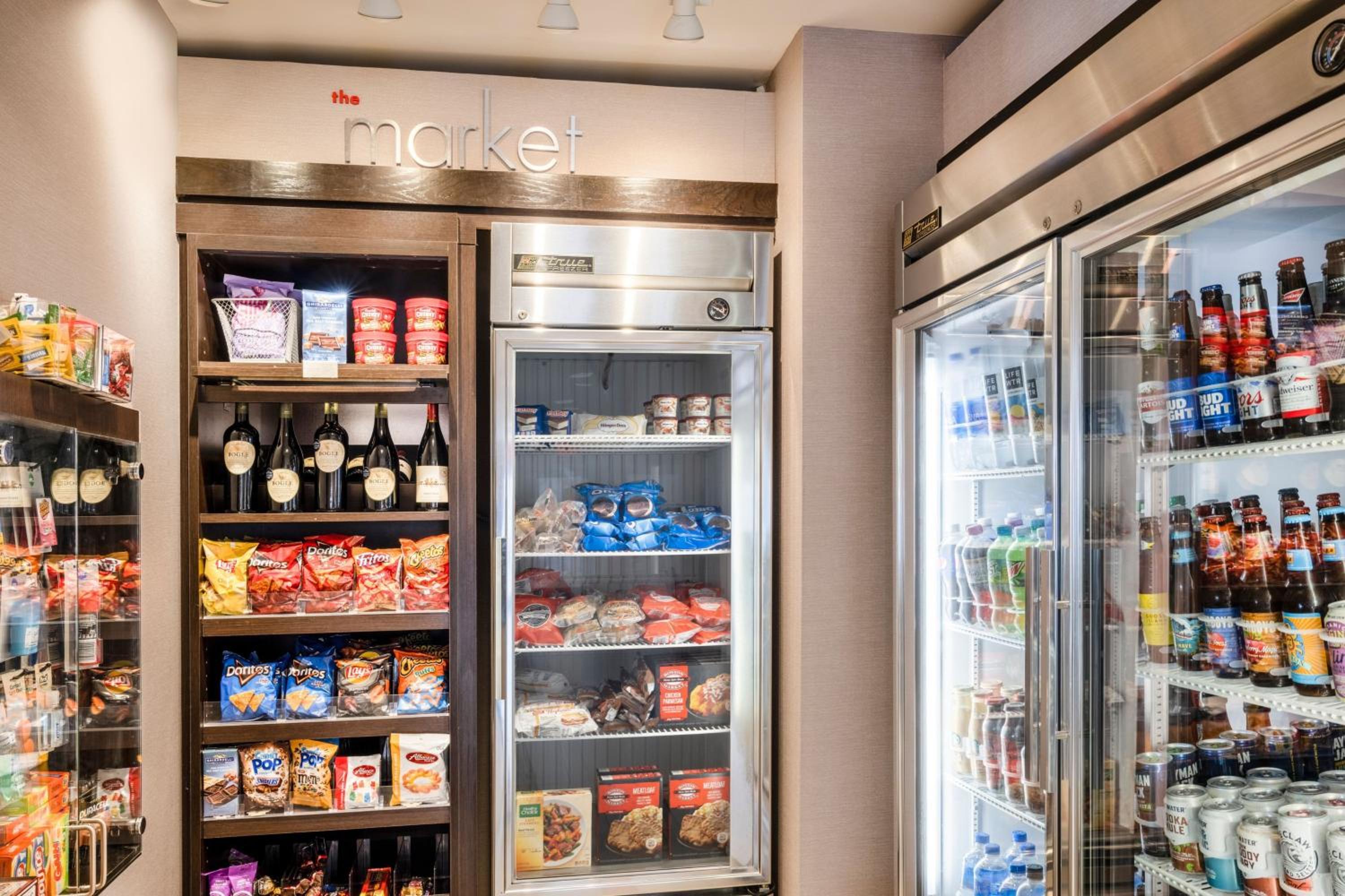 Bloomington Vacations - Residence Inn by Marriott Bloomington - Property Image 15