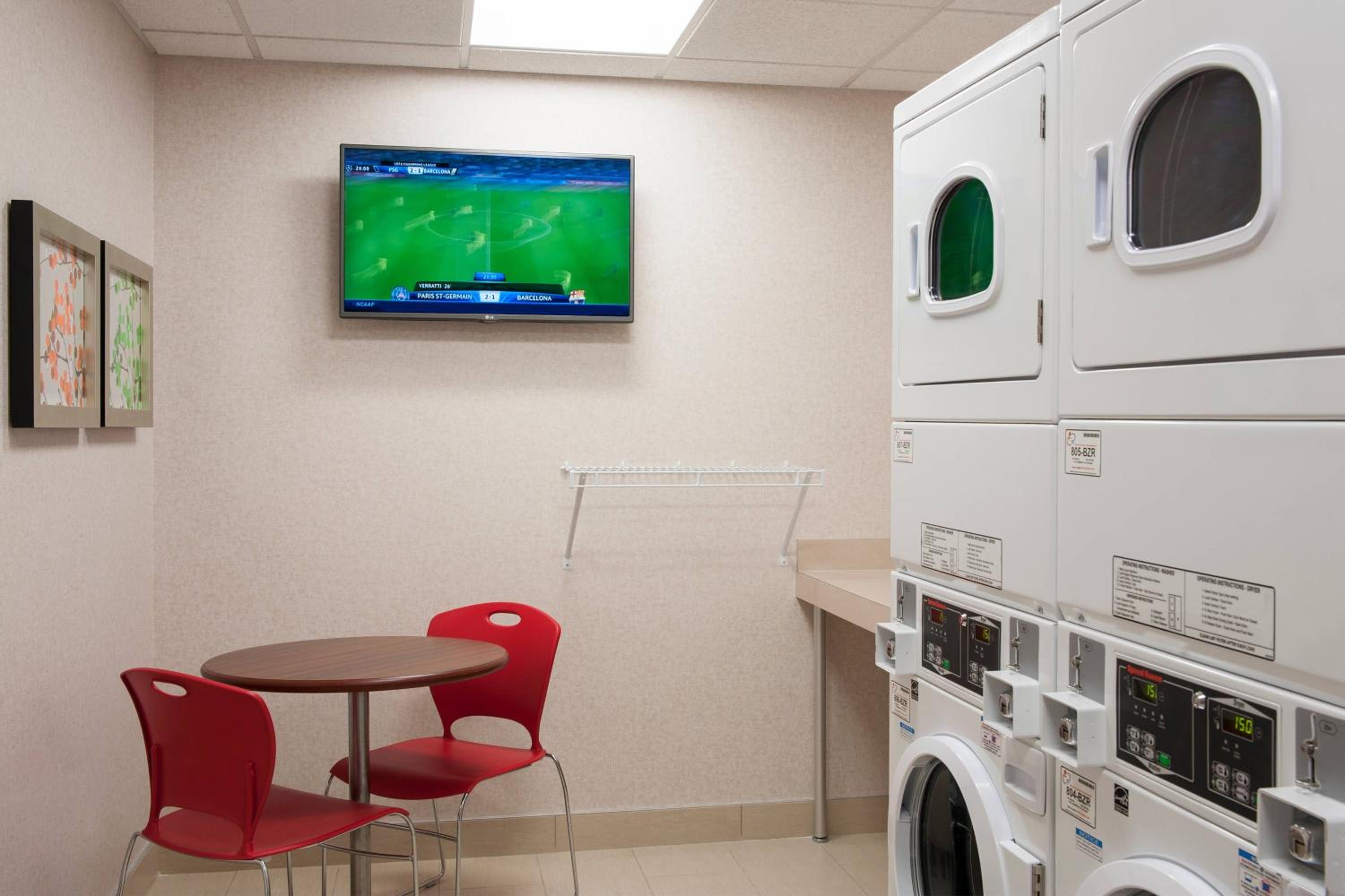 Bloomington Vacations - Residence Inn by Marriott Bloomington - Property Image 13