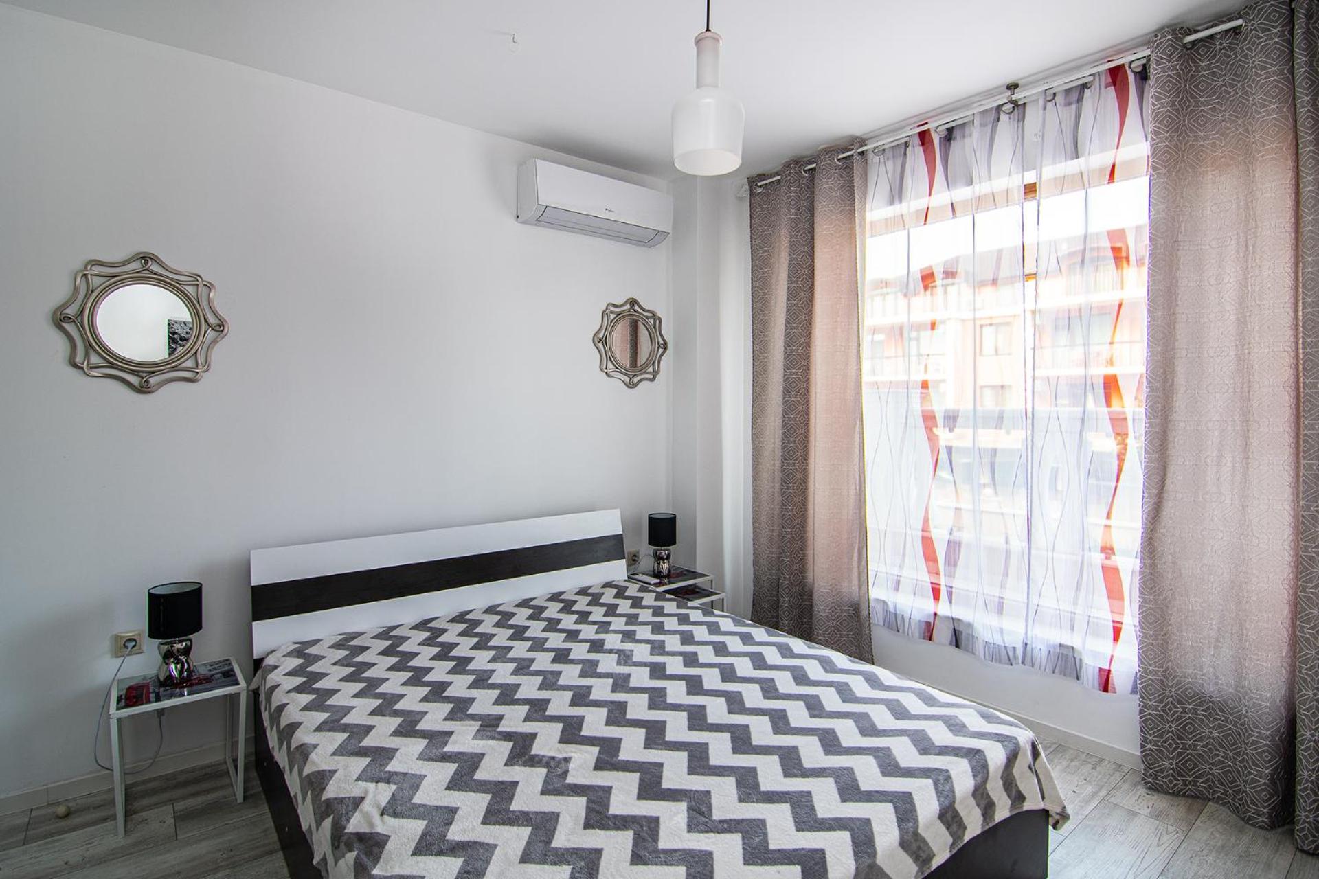 La Mer flat 9 parking and beach access