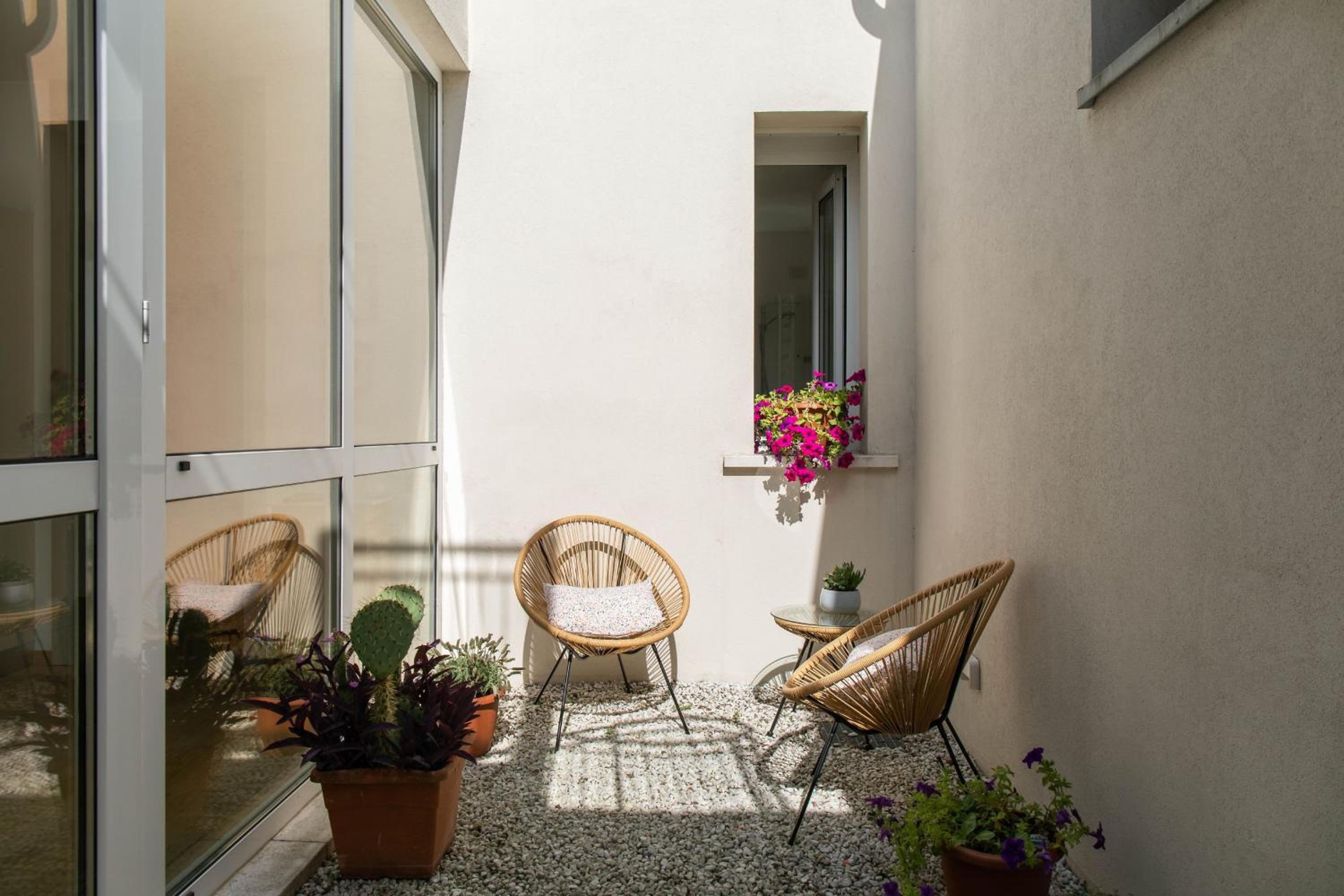 balance & terrace