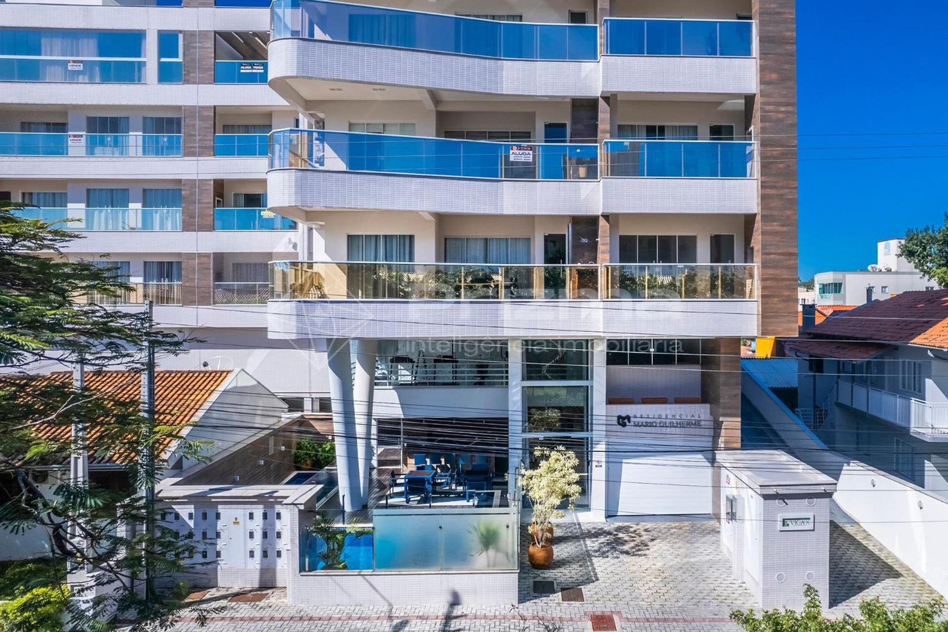 Mario Guilherme - Apto 202 - Lindo apartamento condomínio de alto padrão com piscina e academia.