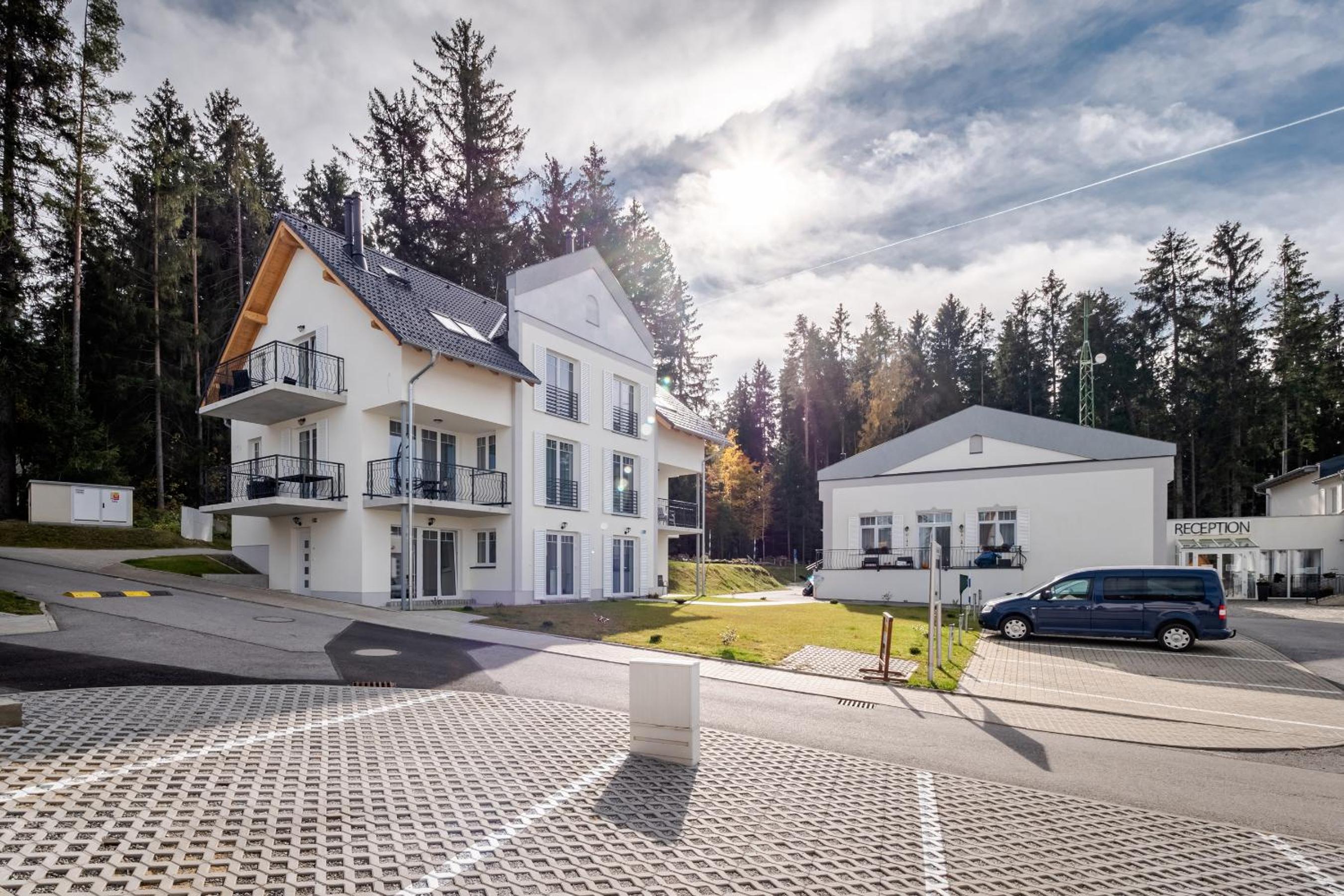 Deluxe Apartment Lipno - Lake Side Village, Frymburk nad Vltavou