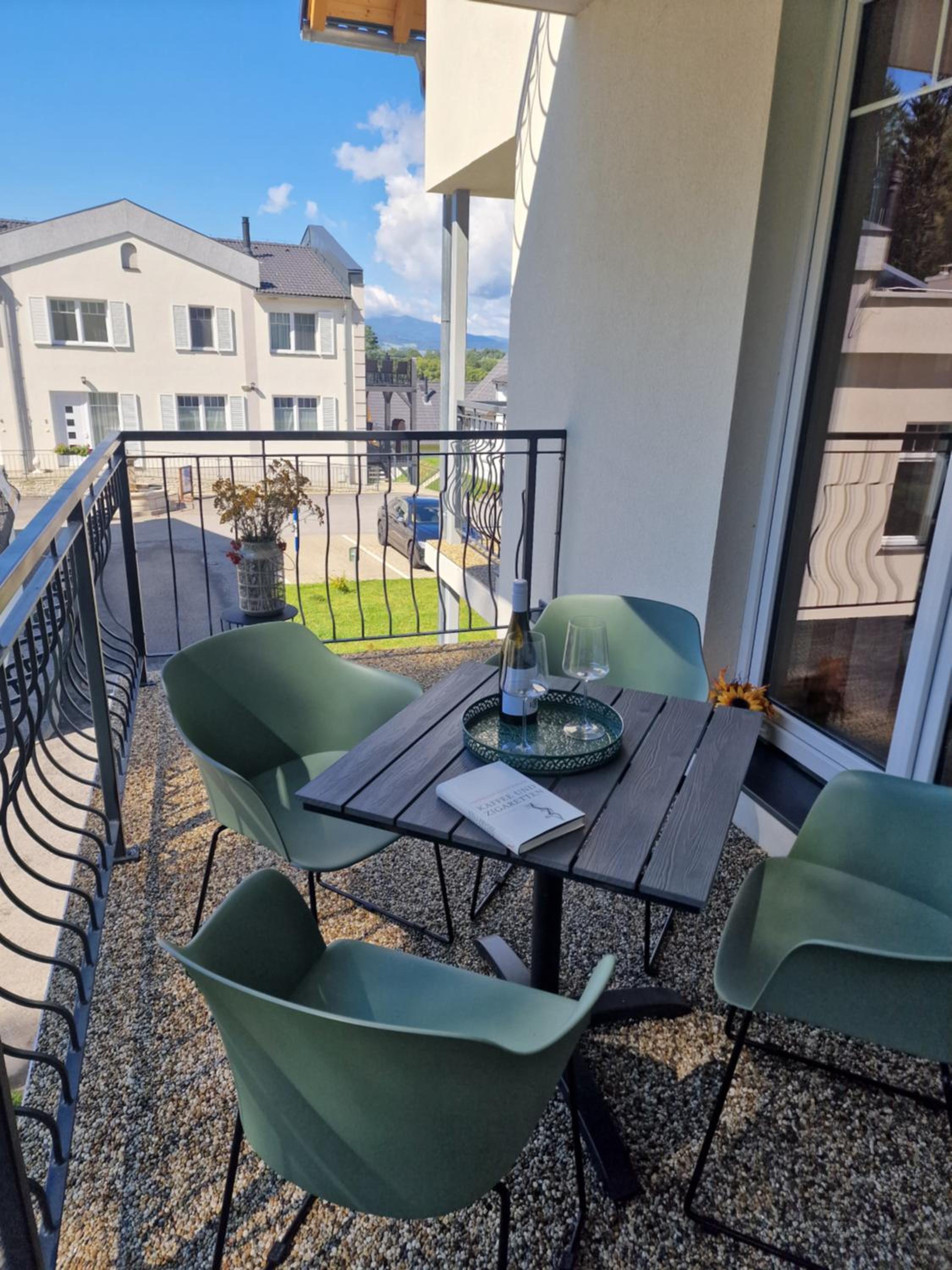 Deluxe Apartment Lipno - Lake Side Village, Frymburk nad Vltavou