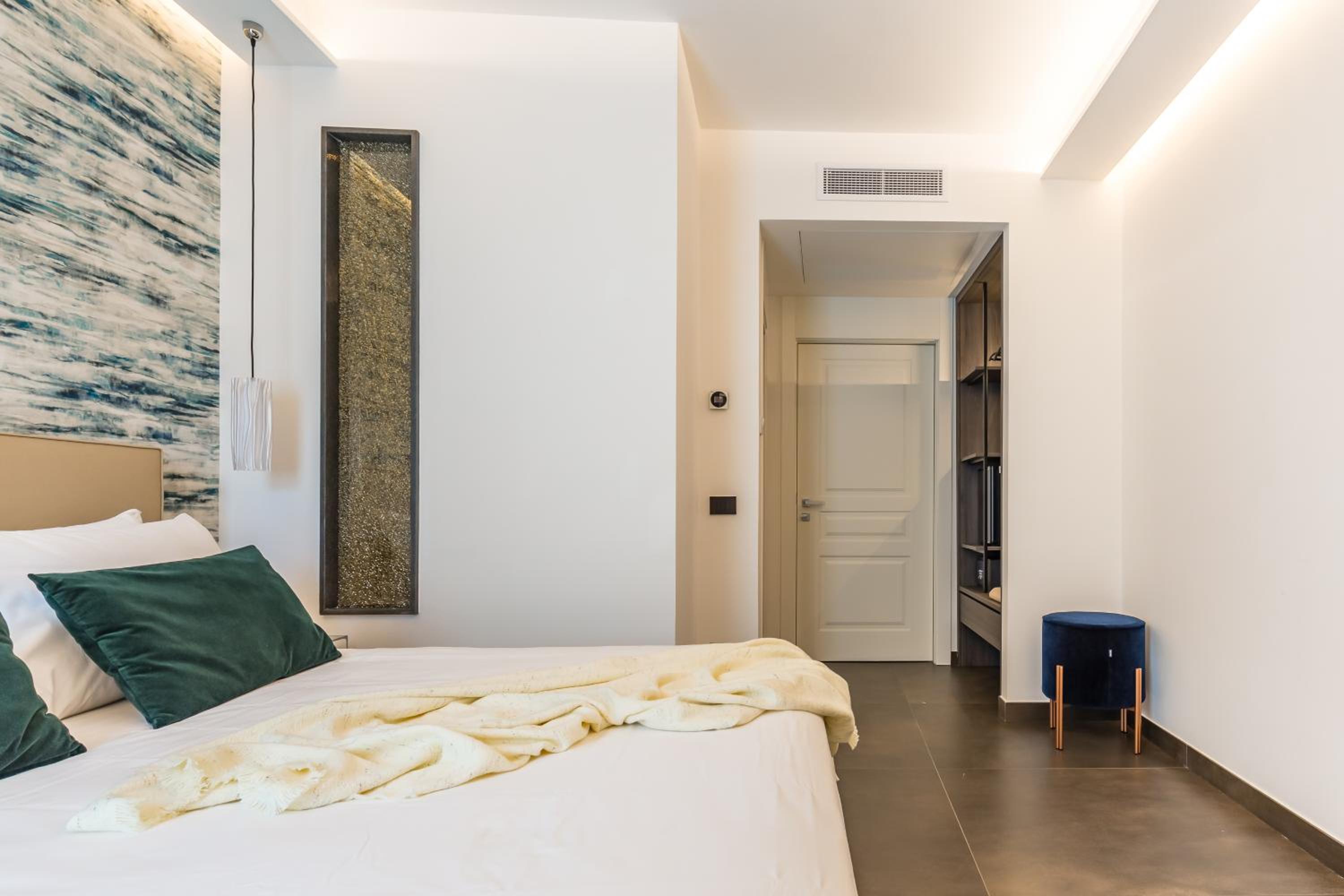 Dei Martiri Suite