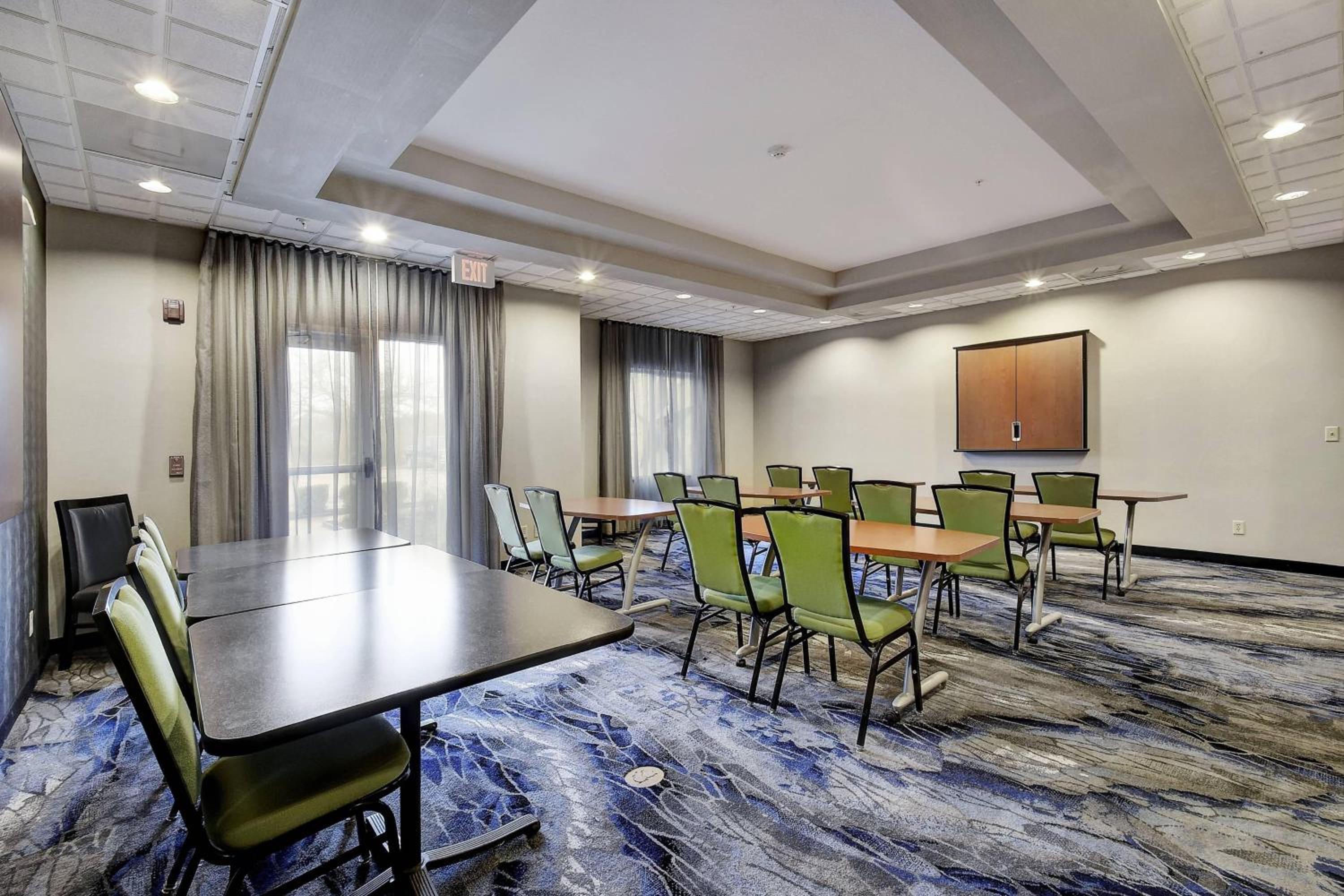 Fairfield Inn and Suites by Marriott San Antonio Boerne - Property Image 3