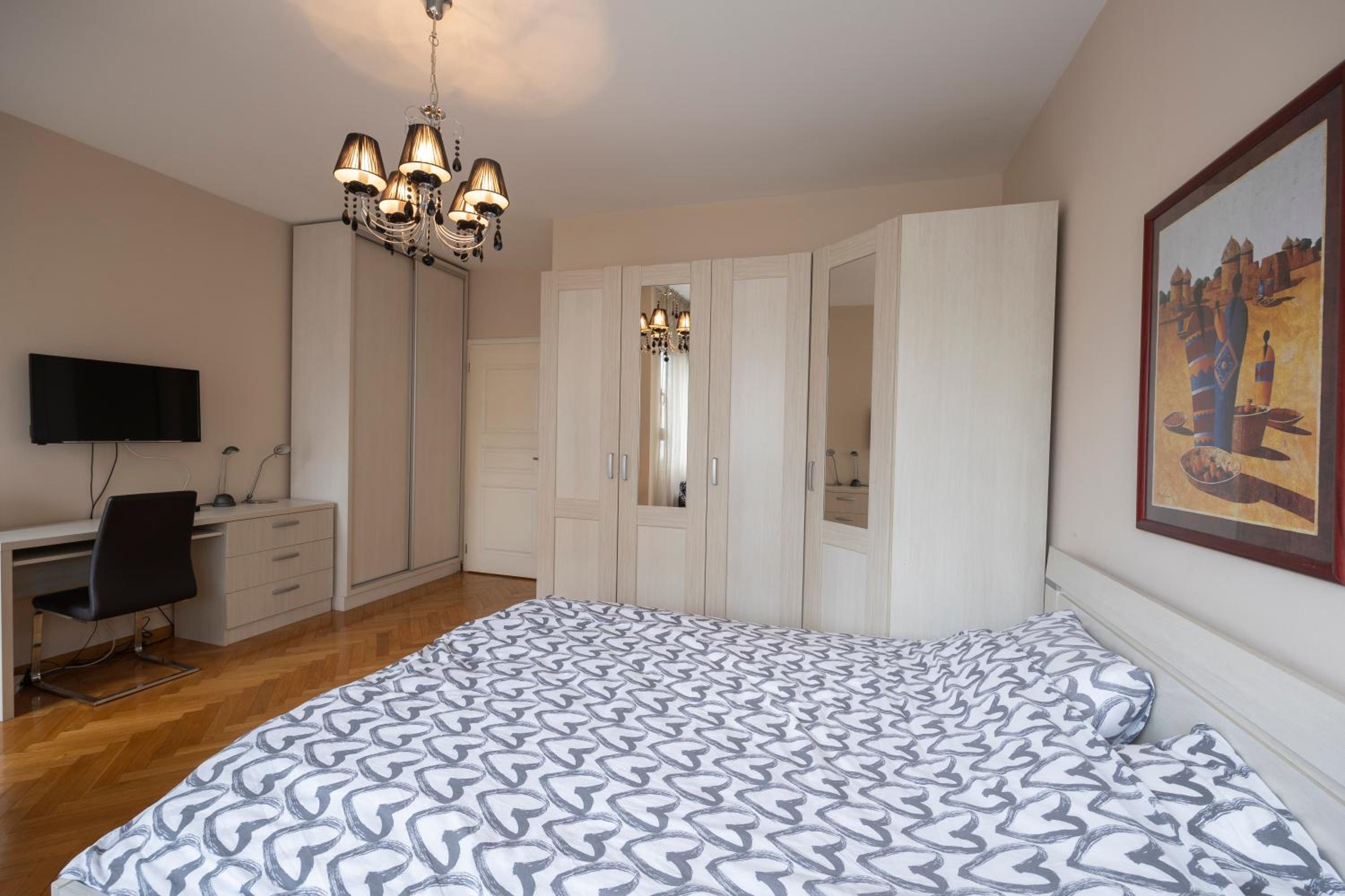 Belgrade Center Apartment Lux II view 3