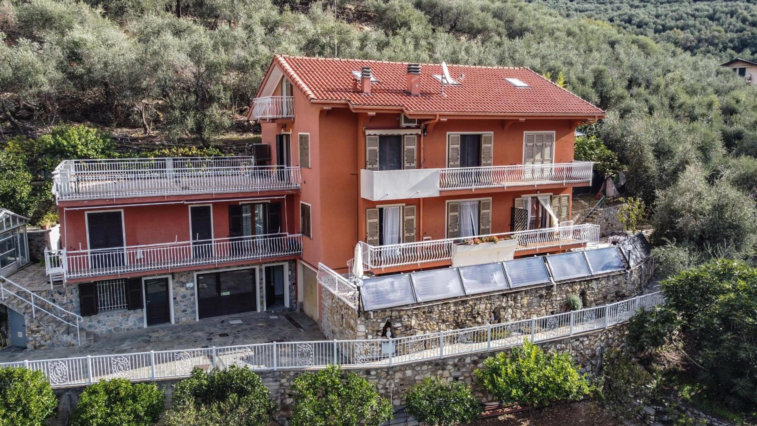 Agriturismo La Rocca view 2