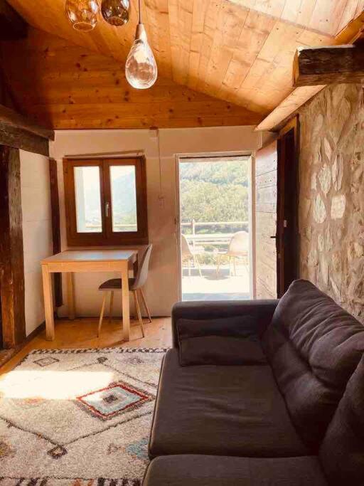Alpine Bliss - Cozy Chalet with Panoramic Views