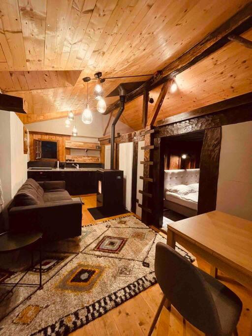 Alpine Bliss - Cozy Chalet with Panoramic Views
