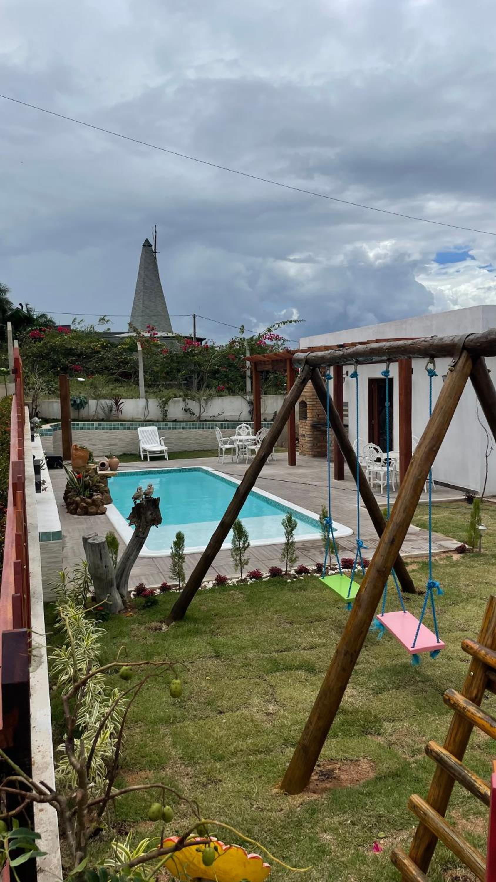 Vila Feliz - Chalés completos - ideal para famílias