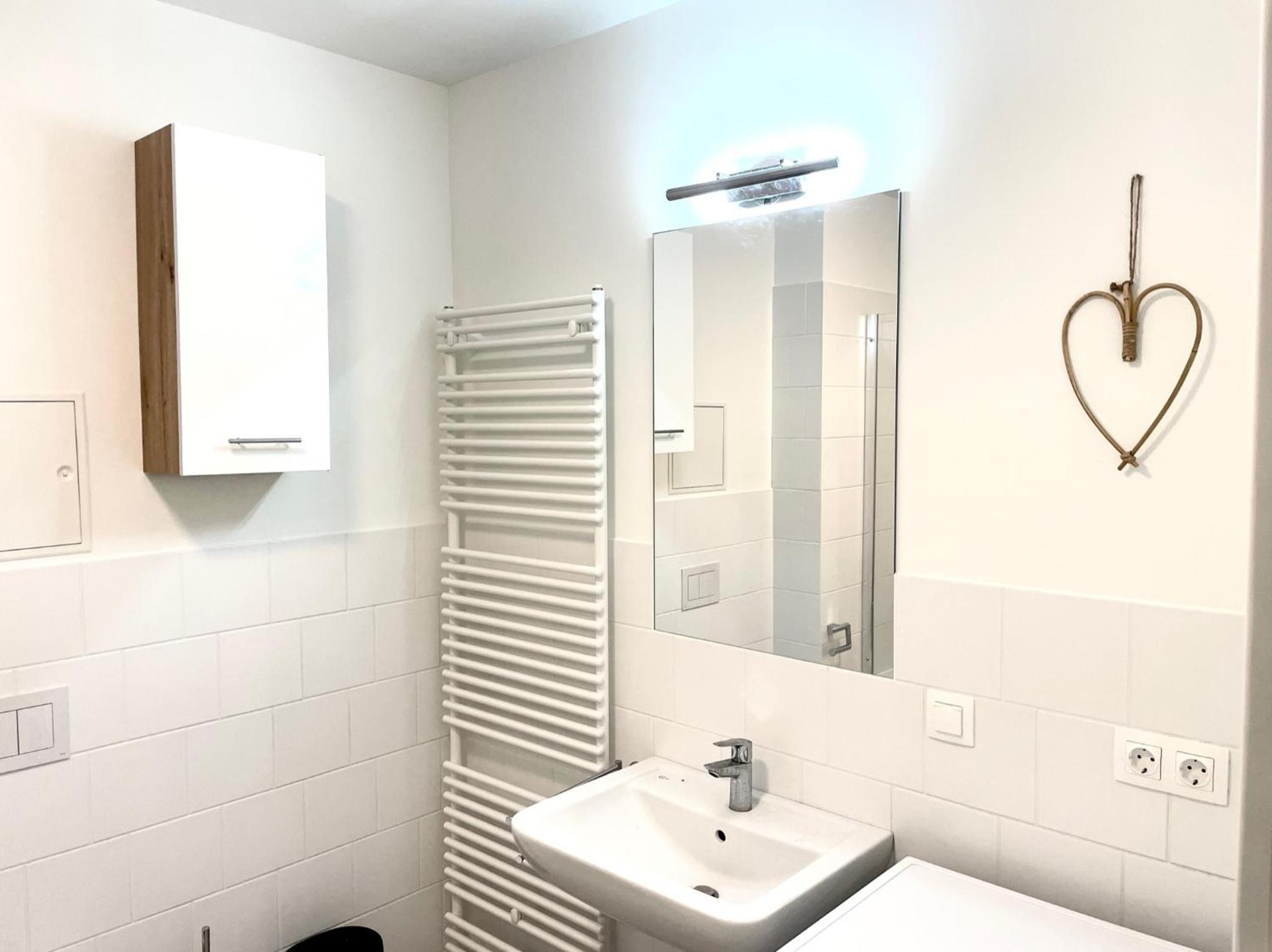 Central 55m2 Flat With Balcony & Parking
