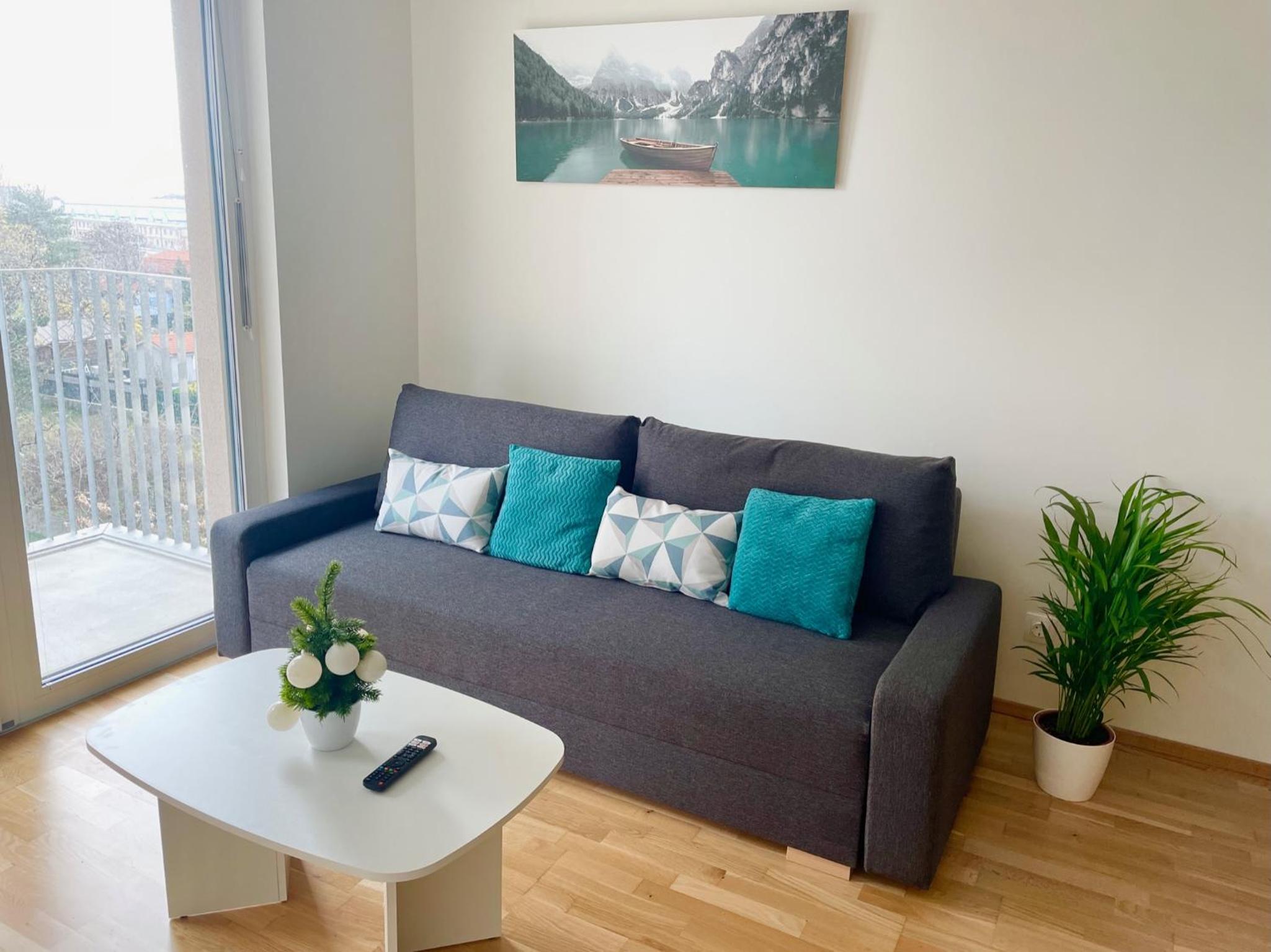 Central 55m2 Flat With Balcony & Parking