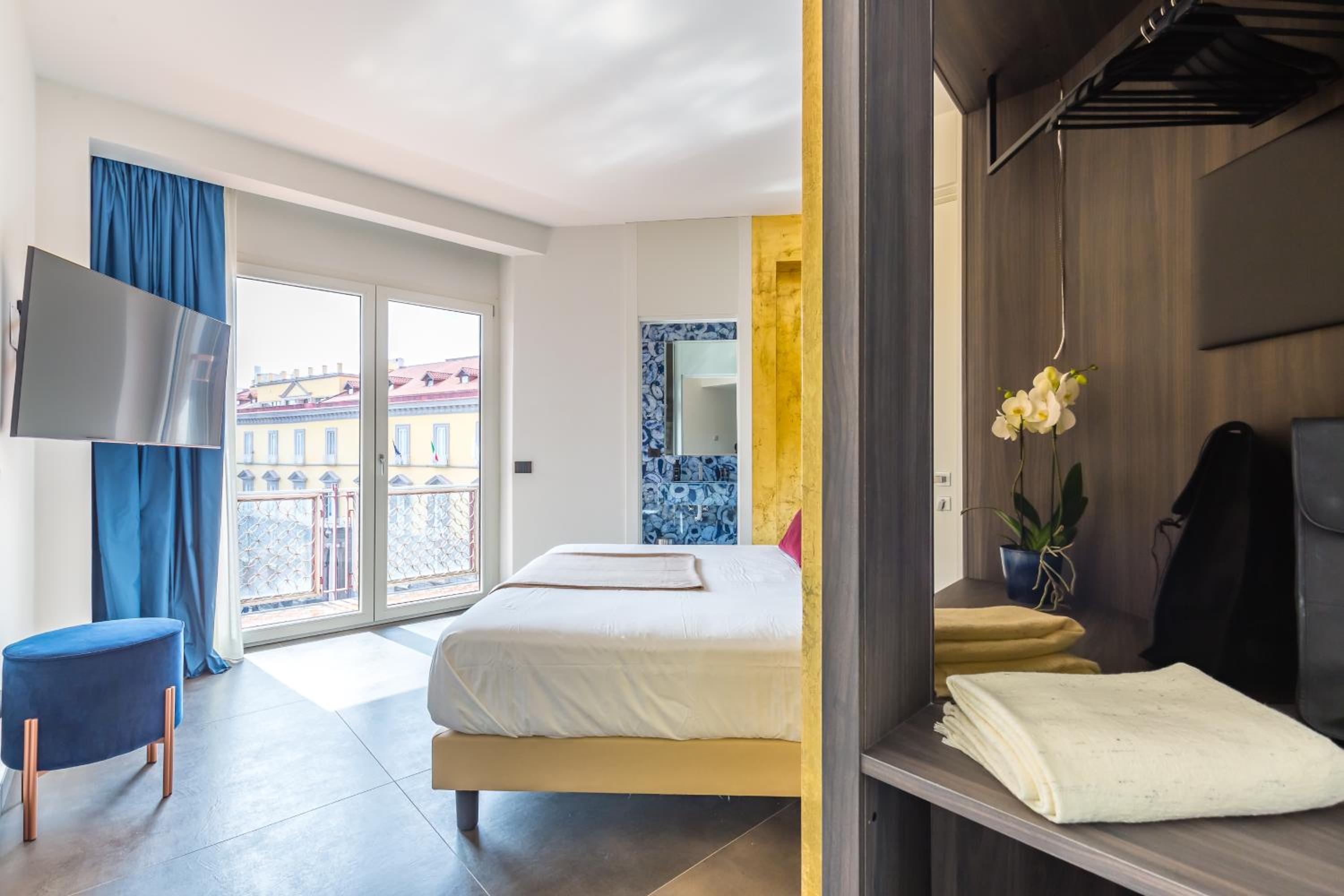 Dei Martiri Suite