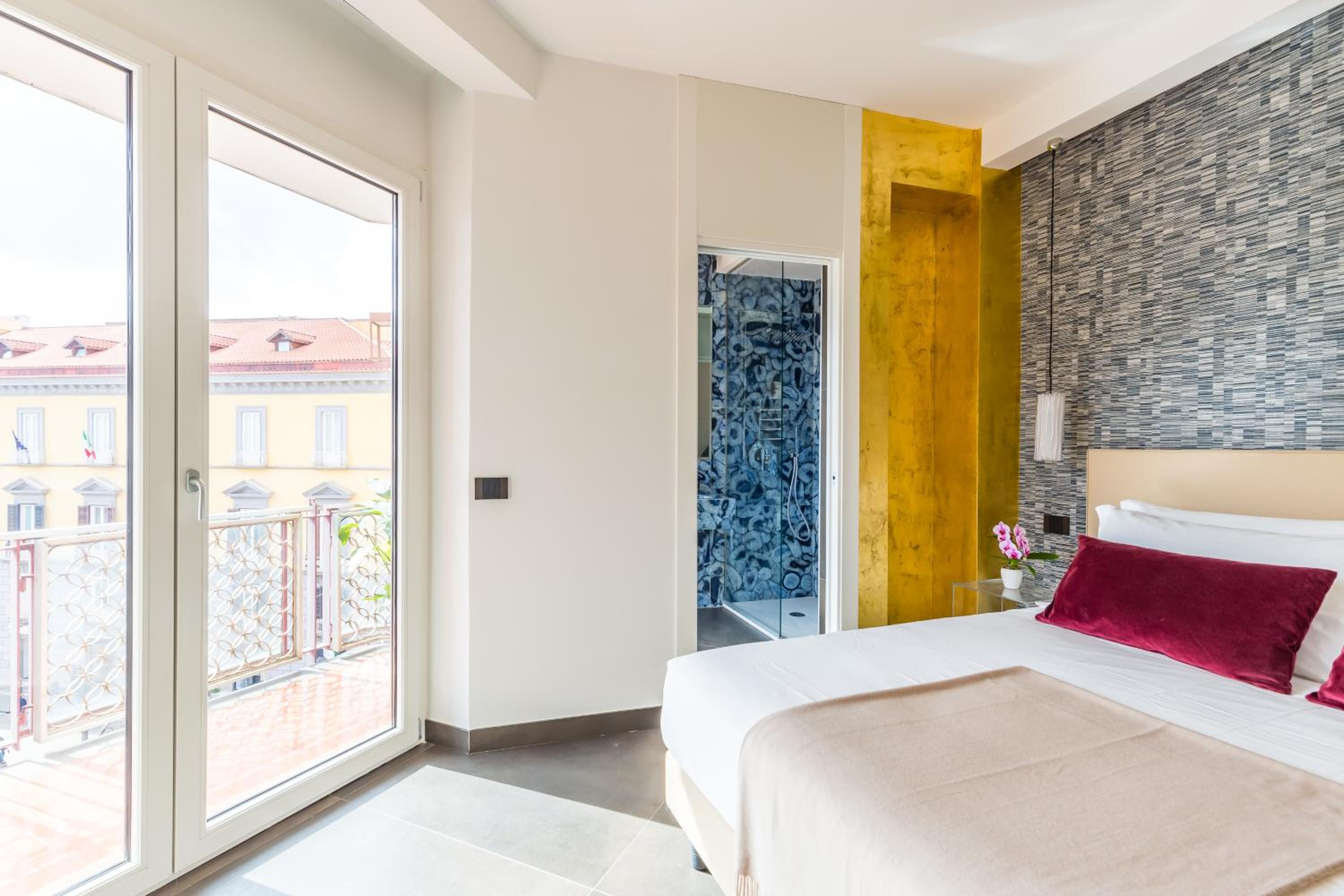 Dei Martiri Suite