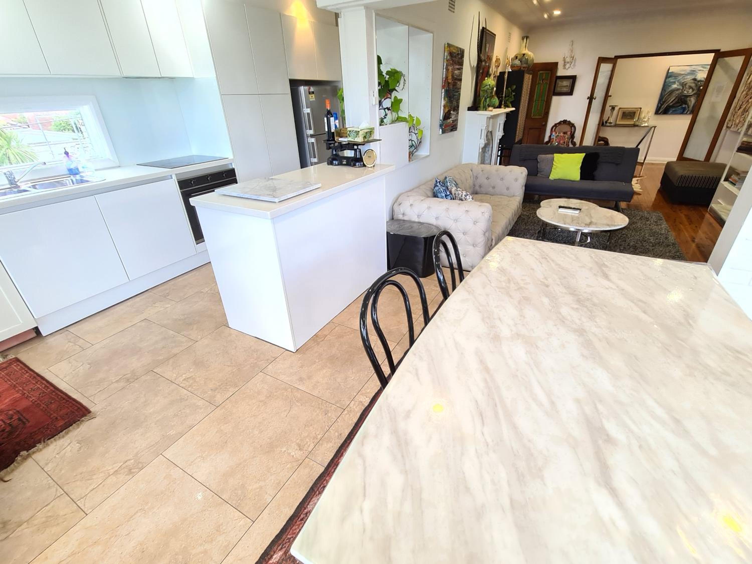 Vista unit Close to the City & Airport & Train station and Brighton Le Sands Beach photo 3