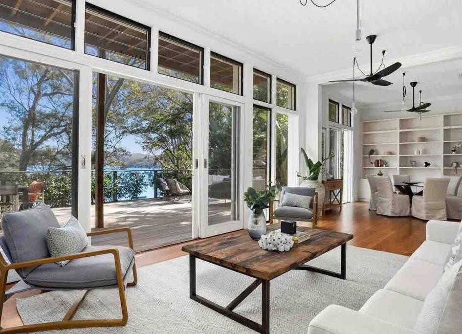 Sydney Northern Beaches Pitterwater Waterfront Holiday House Avalon Beach - Clareville