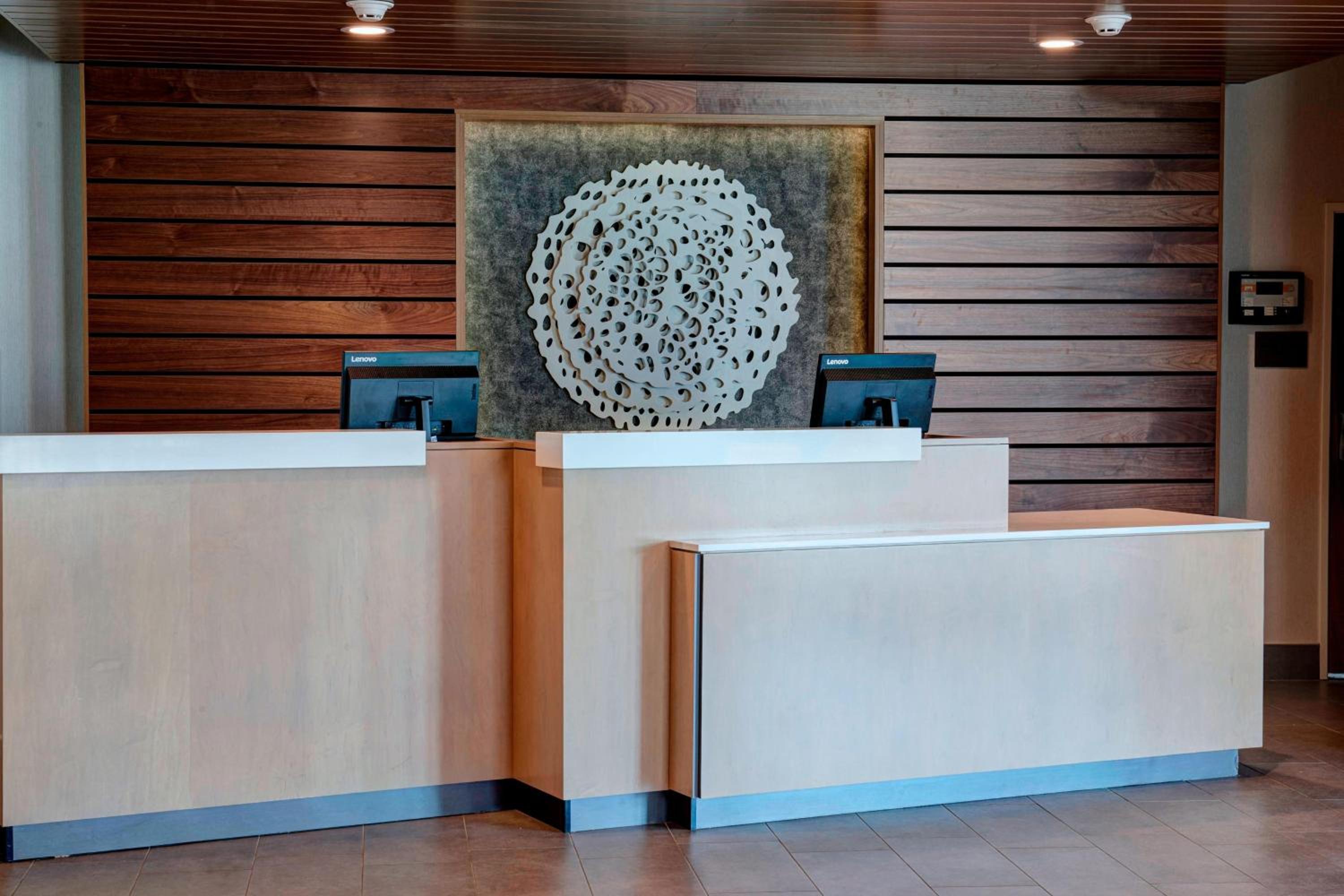 Columbus Vacations - Fairfield Inn Suites by Marriott Columbus, IN - Property Image 21