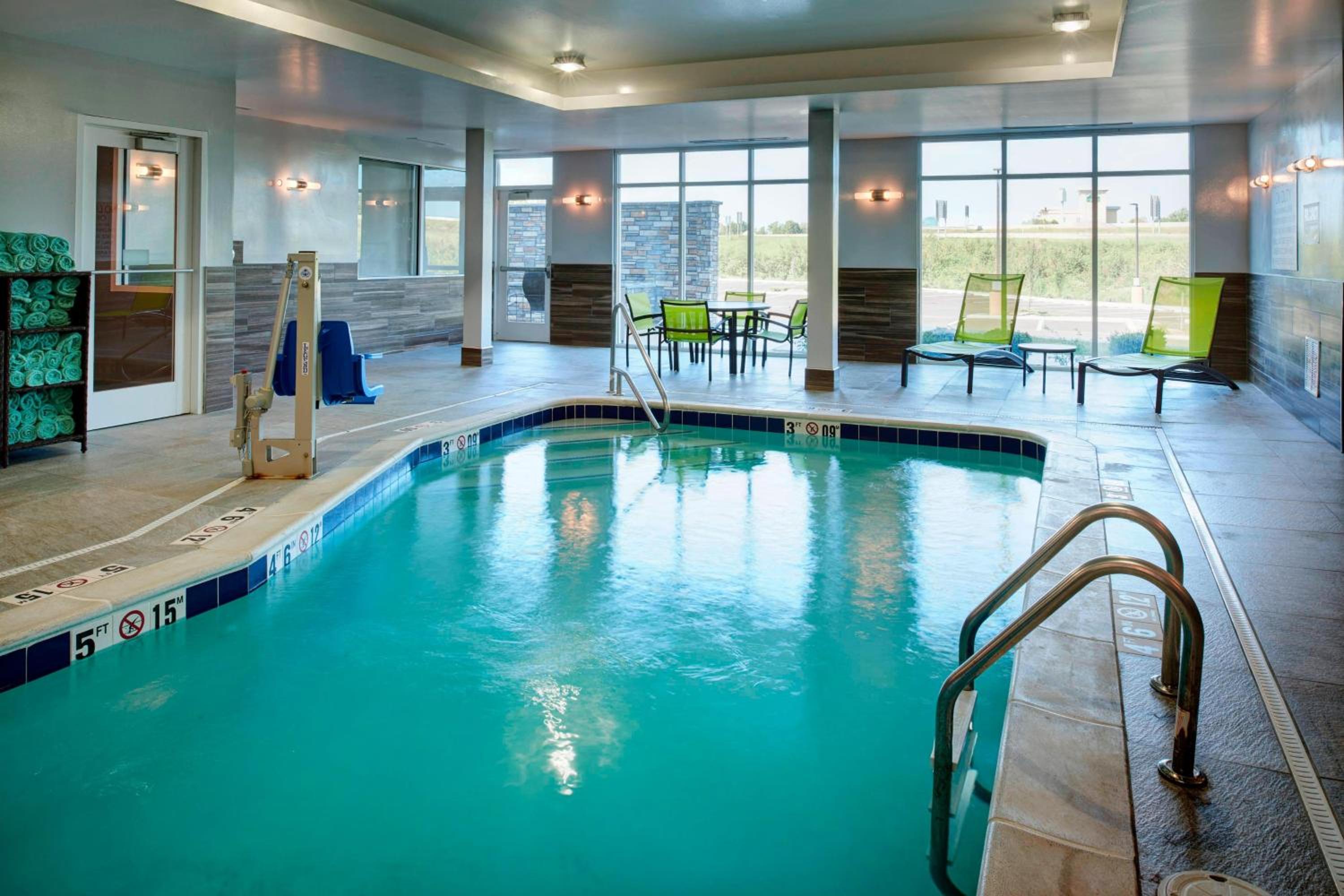 Columbus Vacations - Fairfield Inn Suites by Marriott Columbus, IN - Property Image 27