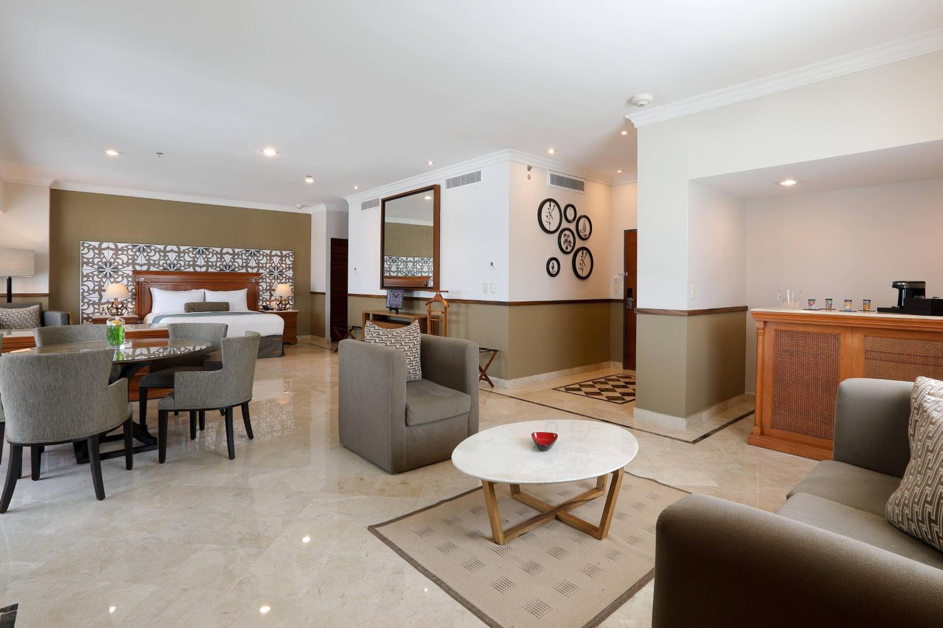 Villahermosa Vacations - Villahermosa Marriott Hotel - Property Image 7