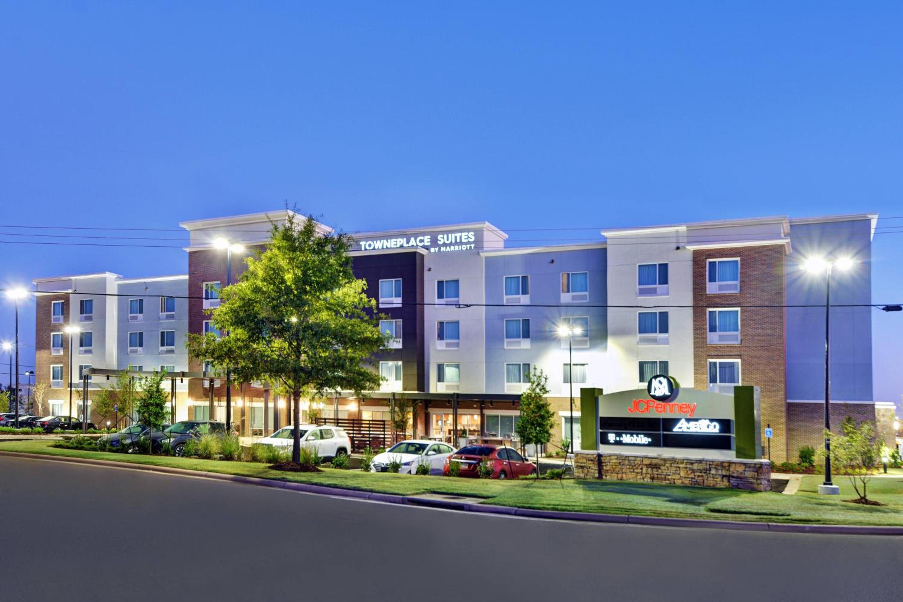 Hotel TownePlace Suites by Marriott Jackson Airport/Flowood - Image 1