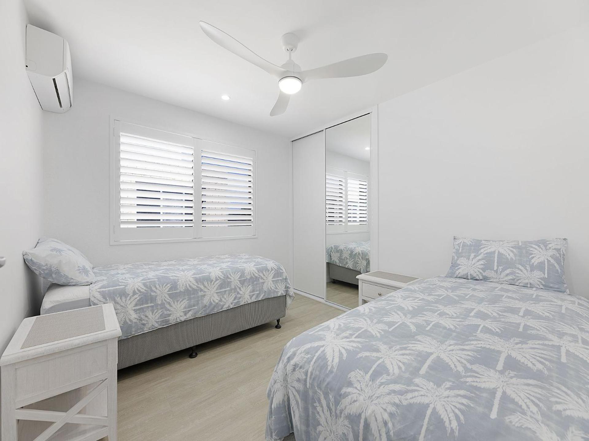 Clayton Garden Unit 5 Golden Beach