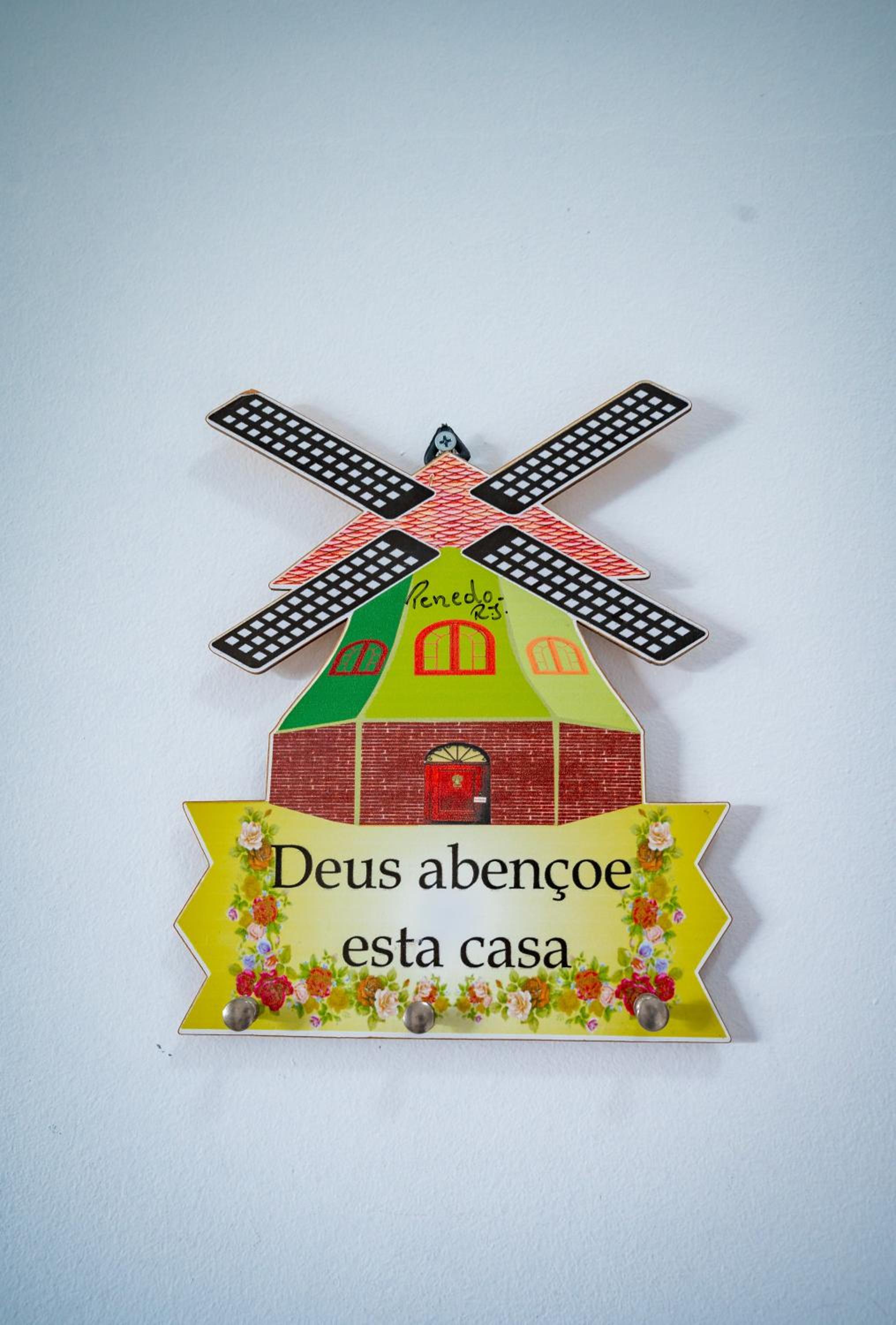 Casa familiar com piscina Penedo RJ