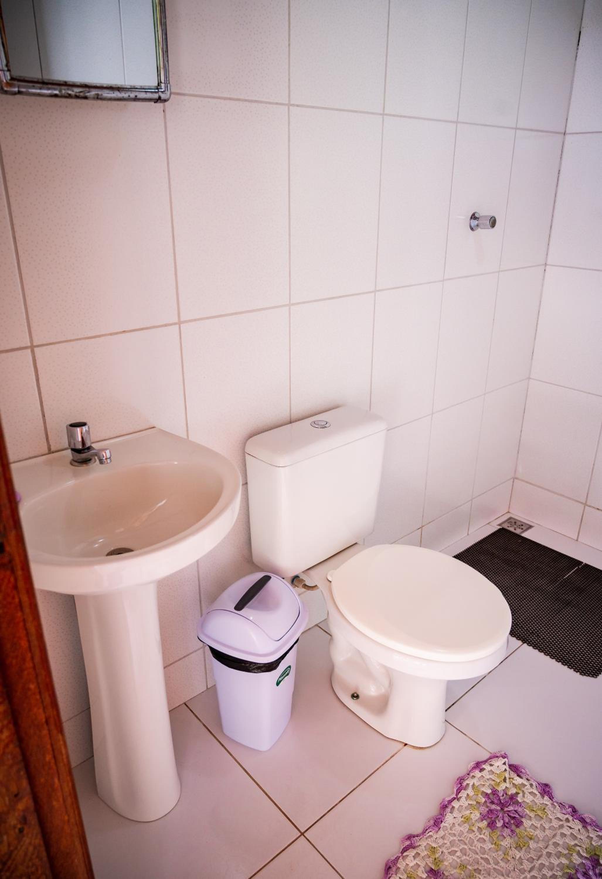 Casa familiar com piscina Penedo RJ