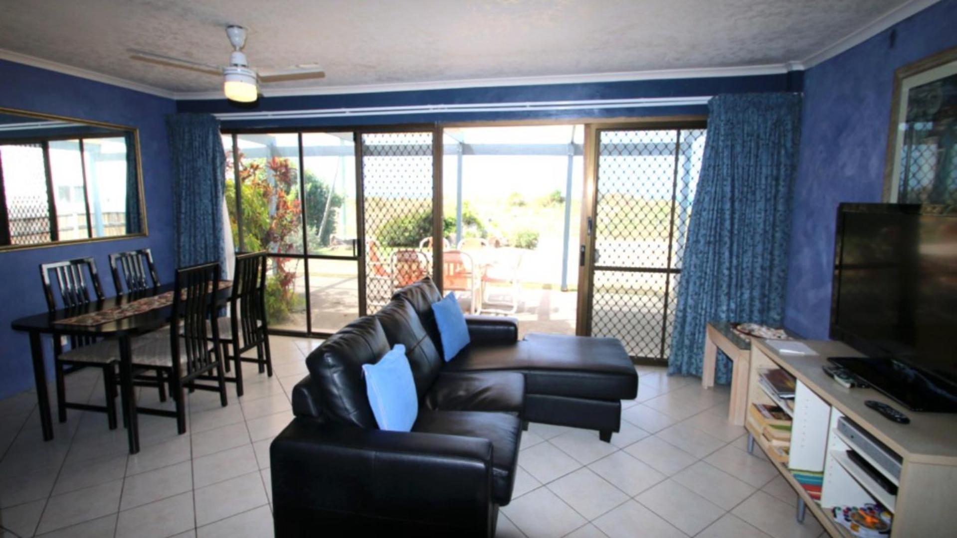 Periwinkle - Beach Front Unit With Foxtel