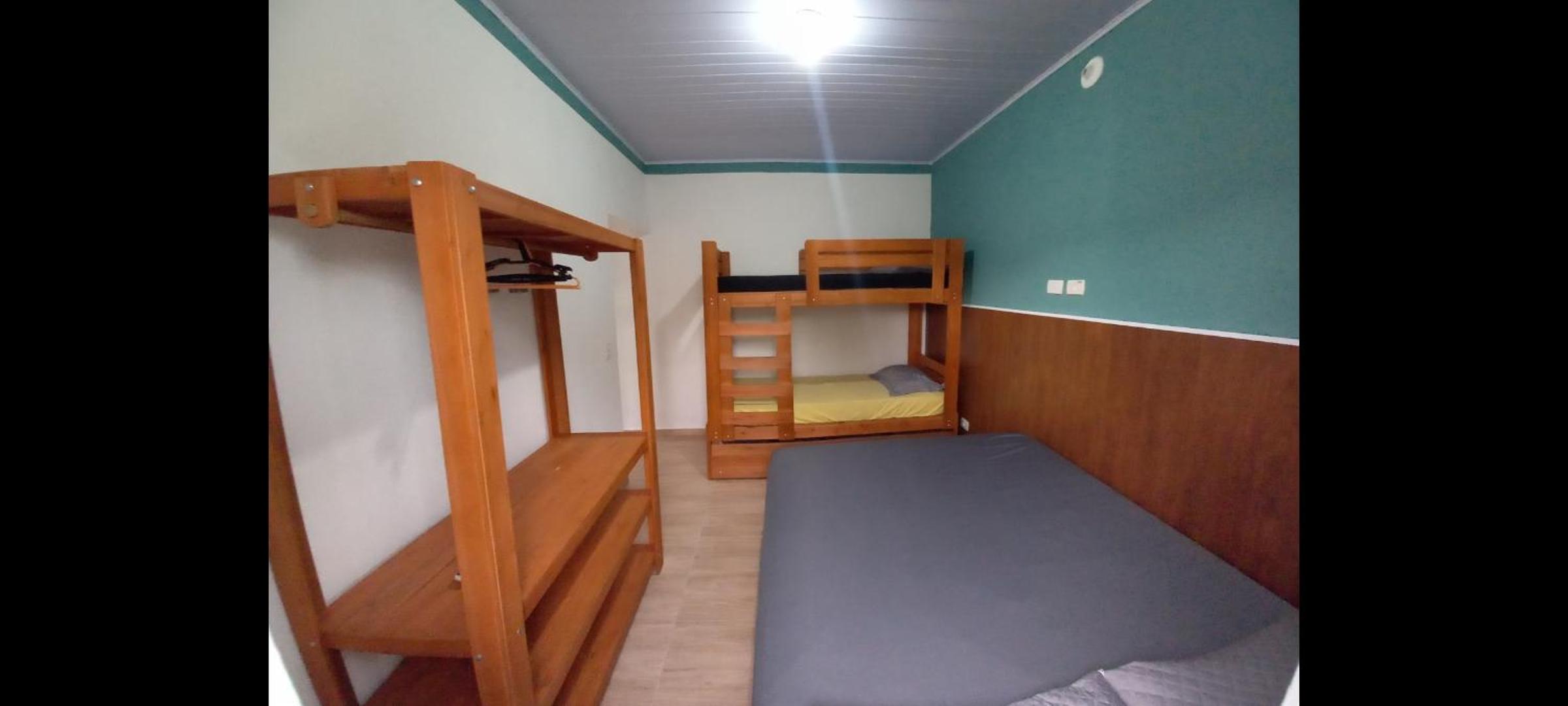 Casa simples e aconchegante em Boracéia Bertioga SP