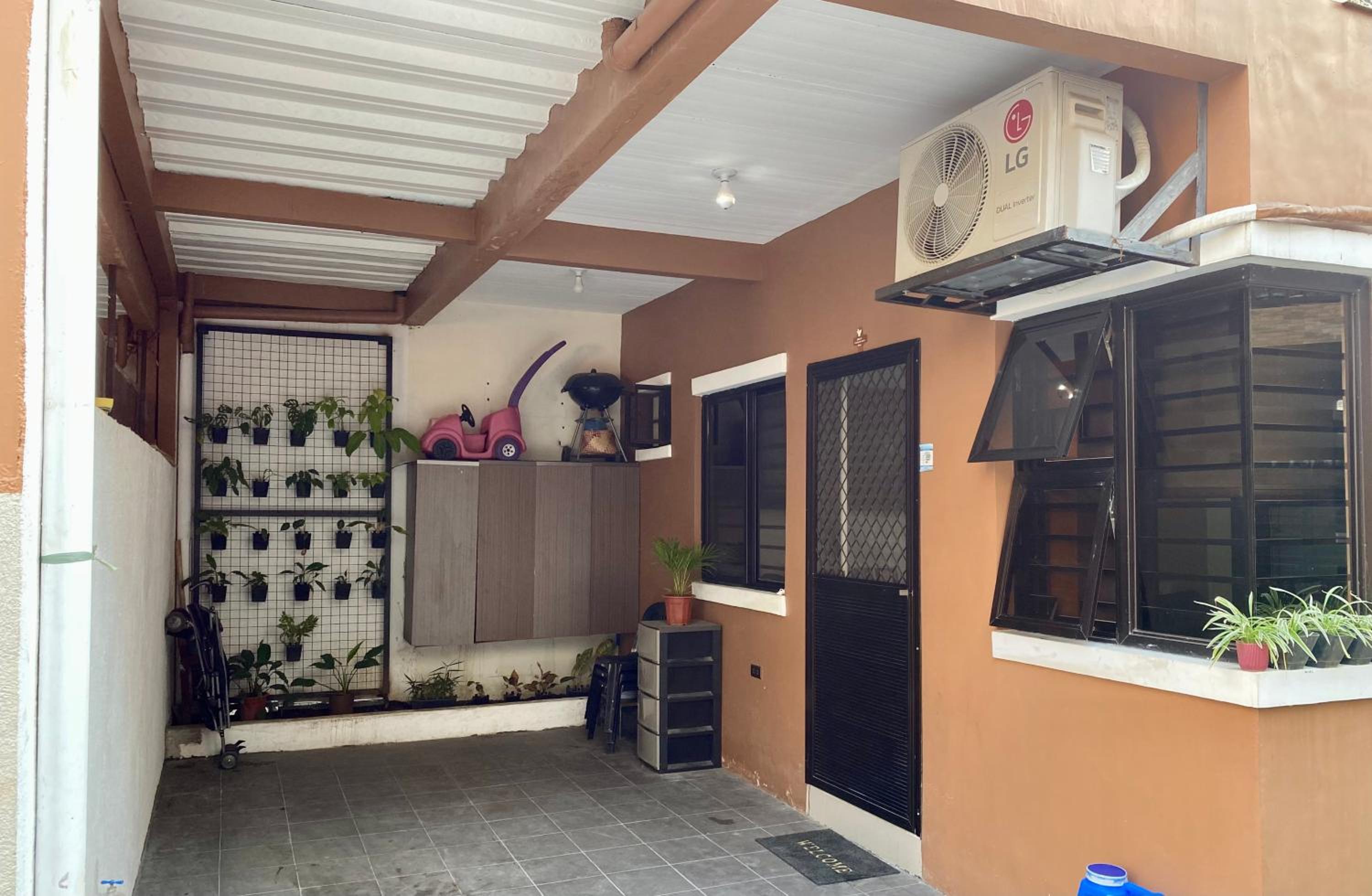 Redwood Homestay