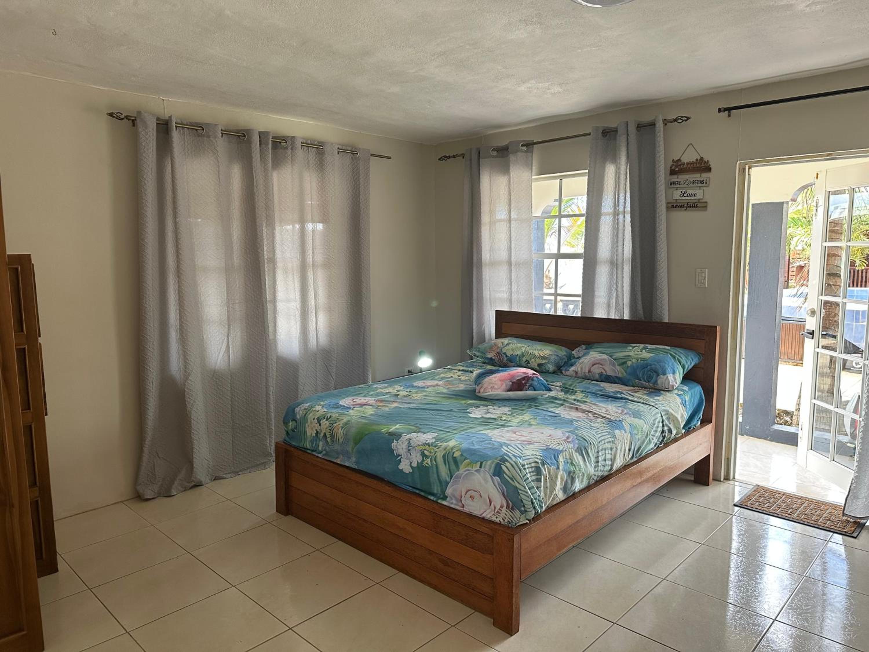 Studio - begane grond - poolside