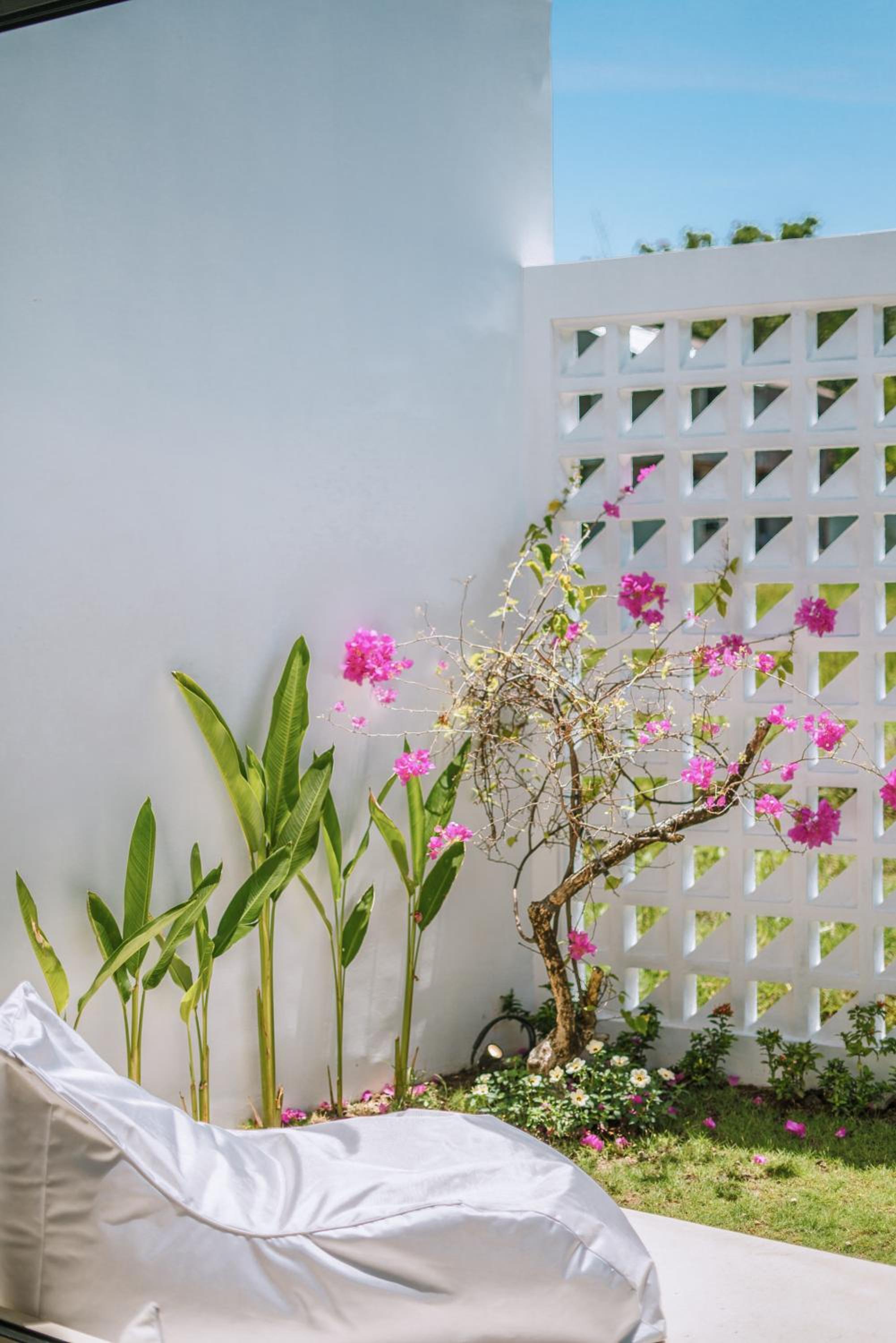 Villa Cha Cha: Stylish 1 BR Villa in Pererenan view 4