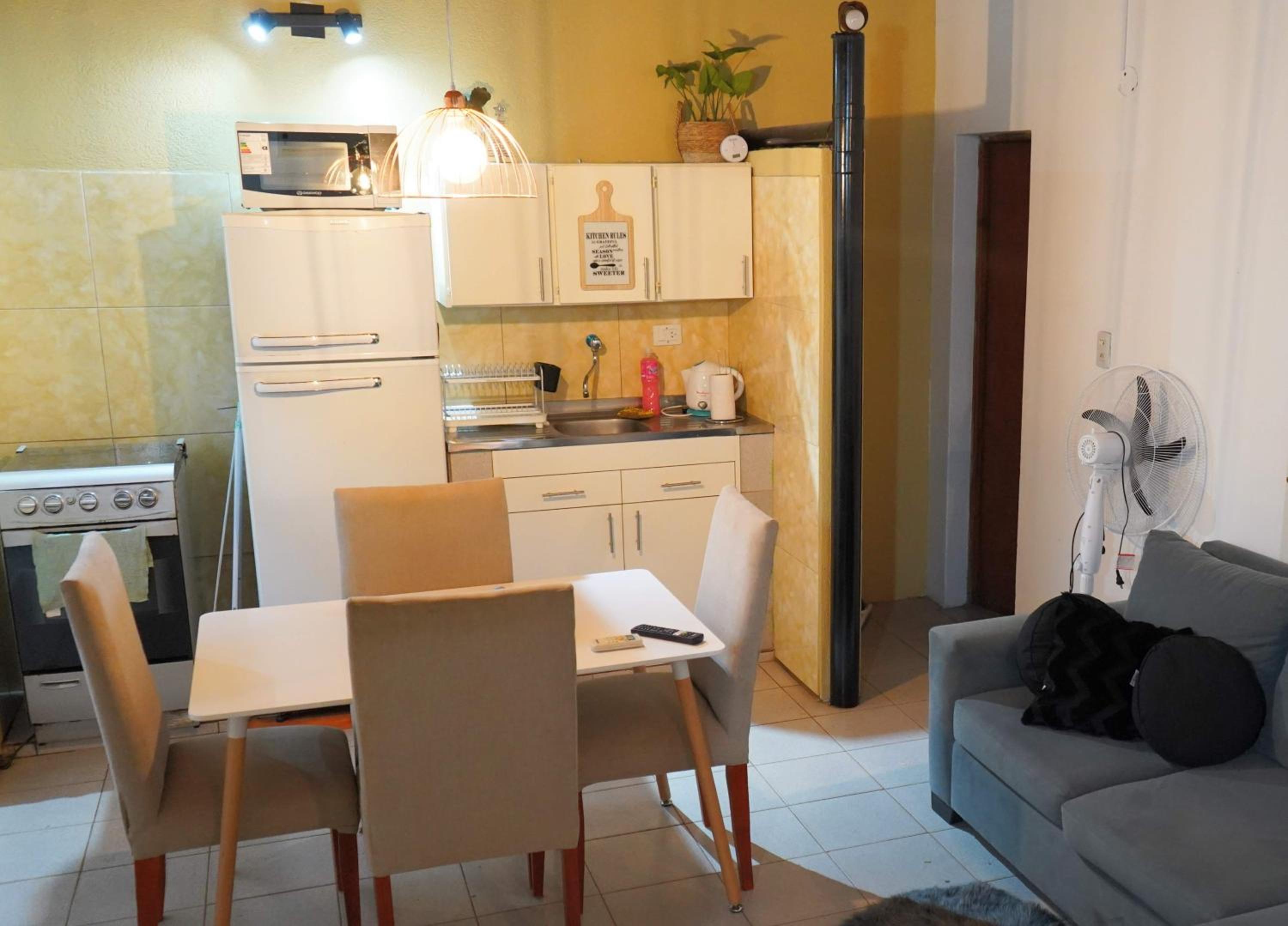 Departamento en el centro (monoambiente completo)