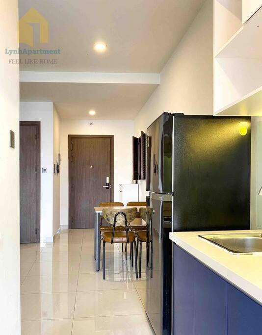 Lynh apartment Saigon D4